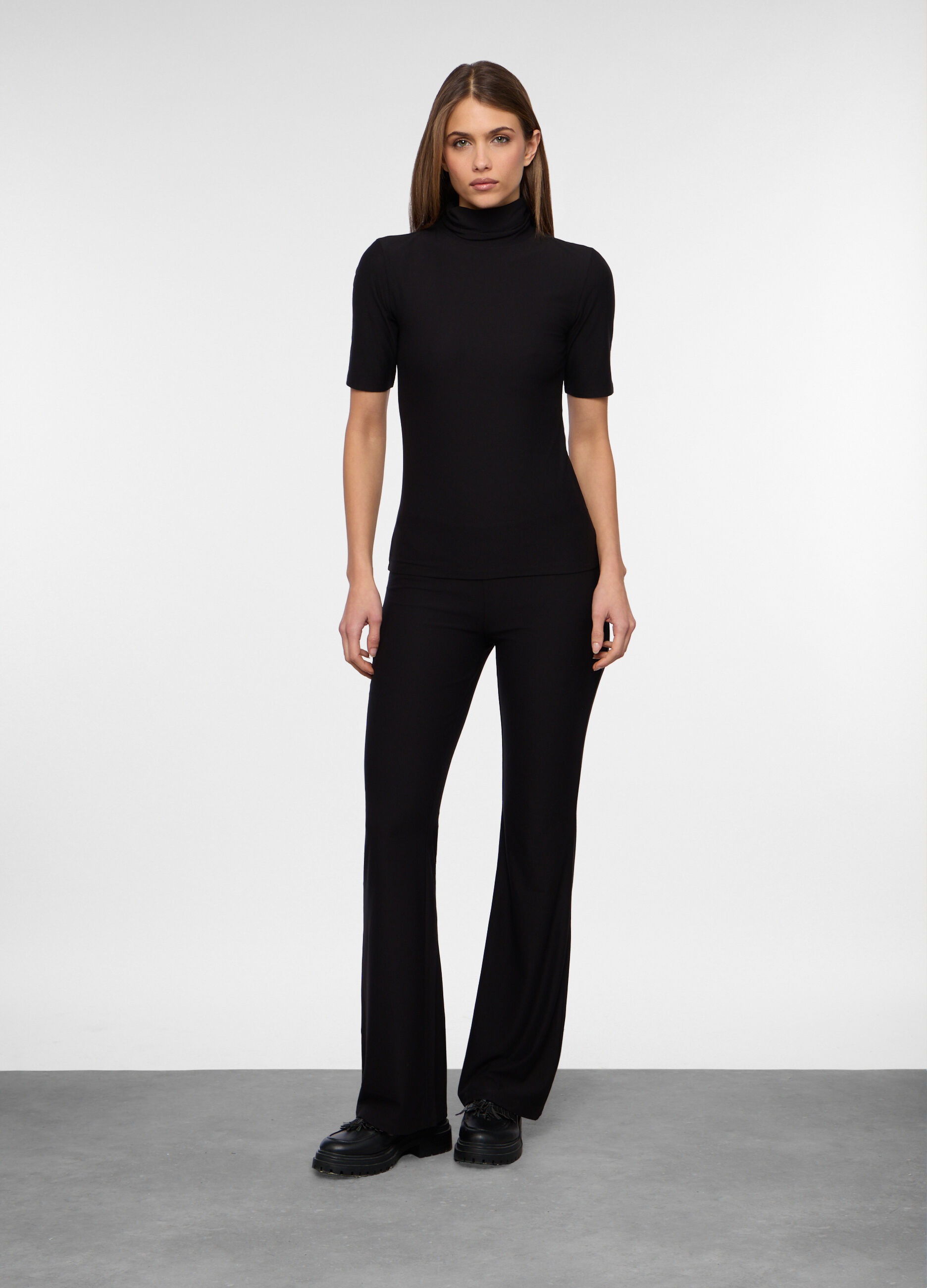 Pantaloni flare fit stretch donna_0