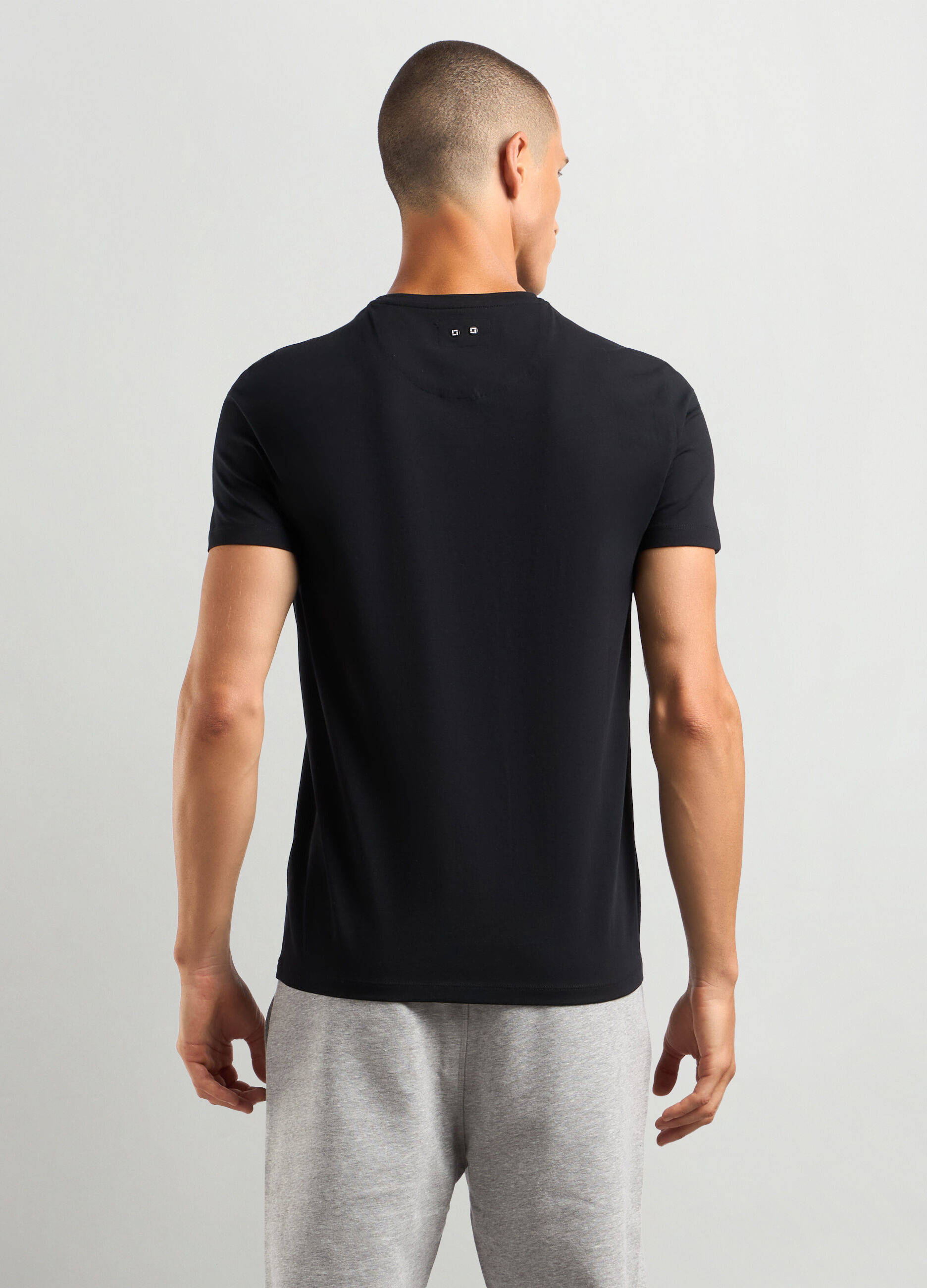 T-shirt girocollo in cotone stretch uomo_1