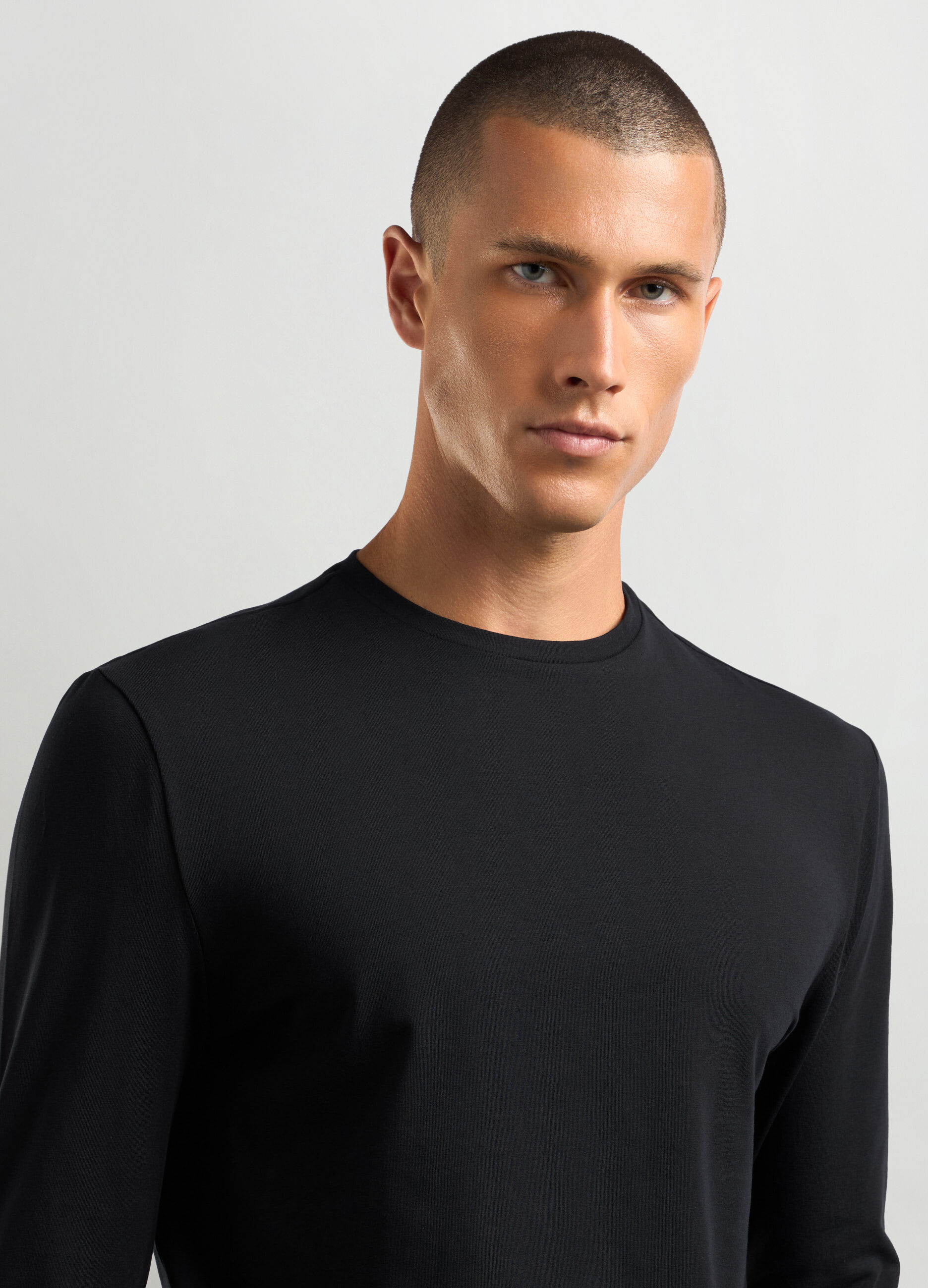 T-shirt a manica lunga in cotone stretch uomo_2