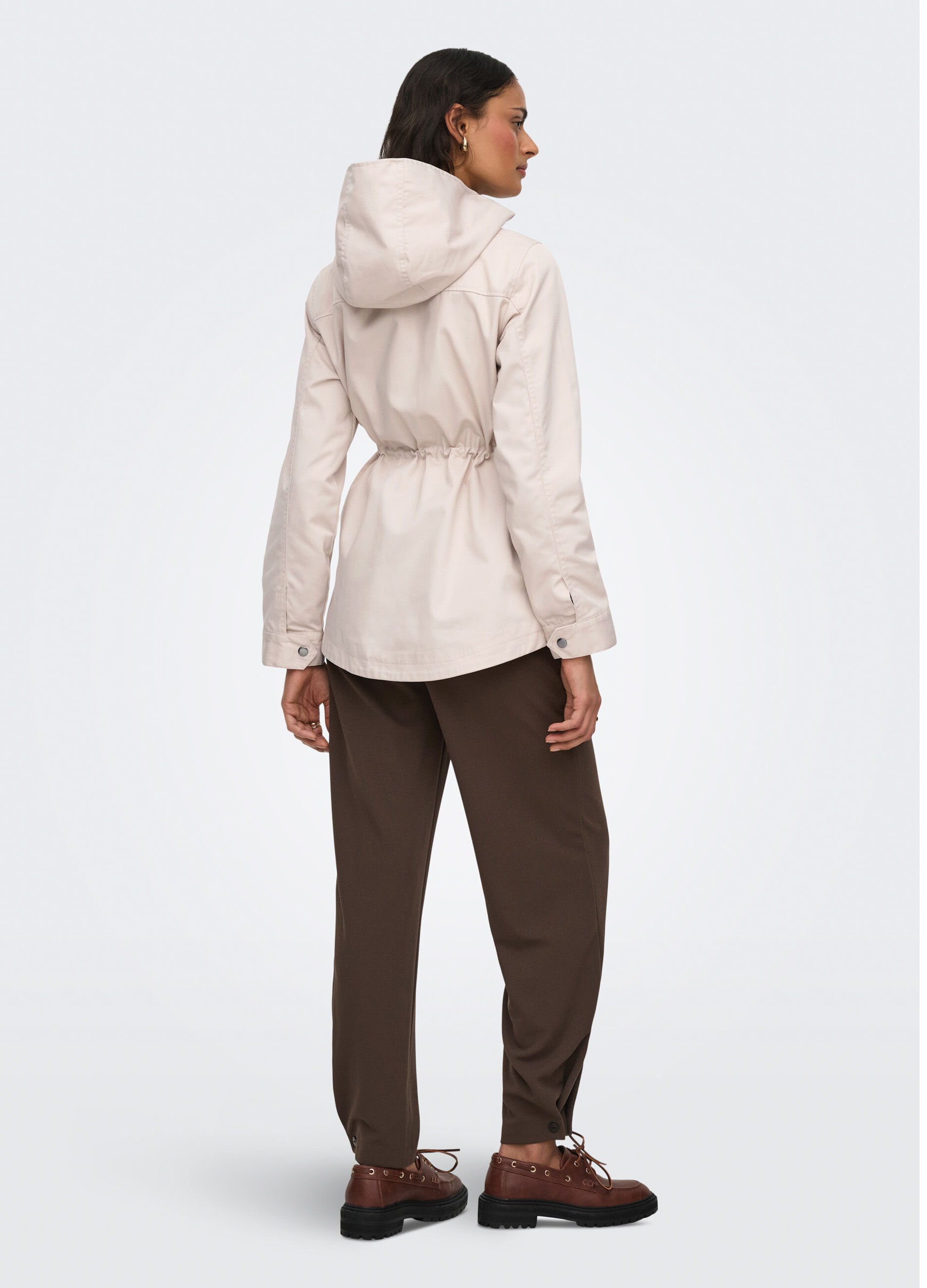 Parka con cappuccio_1