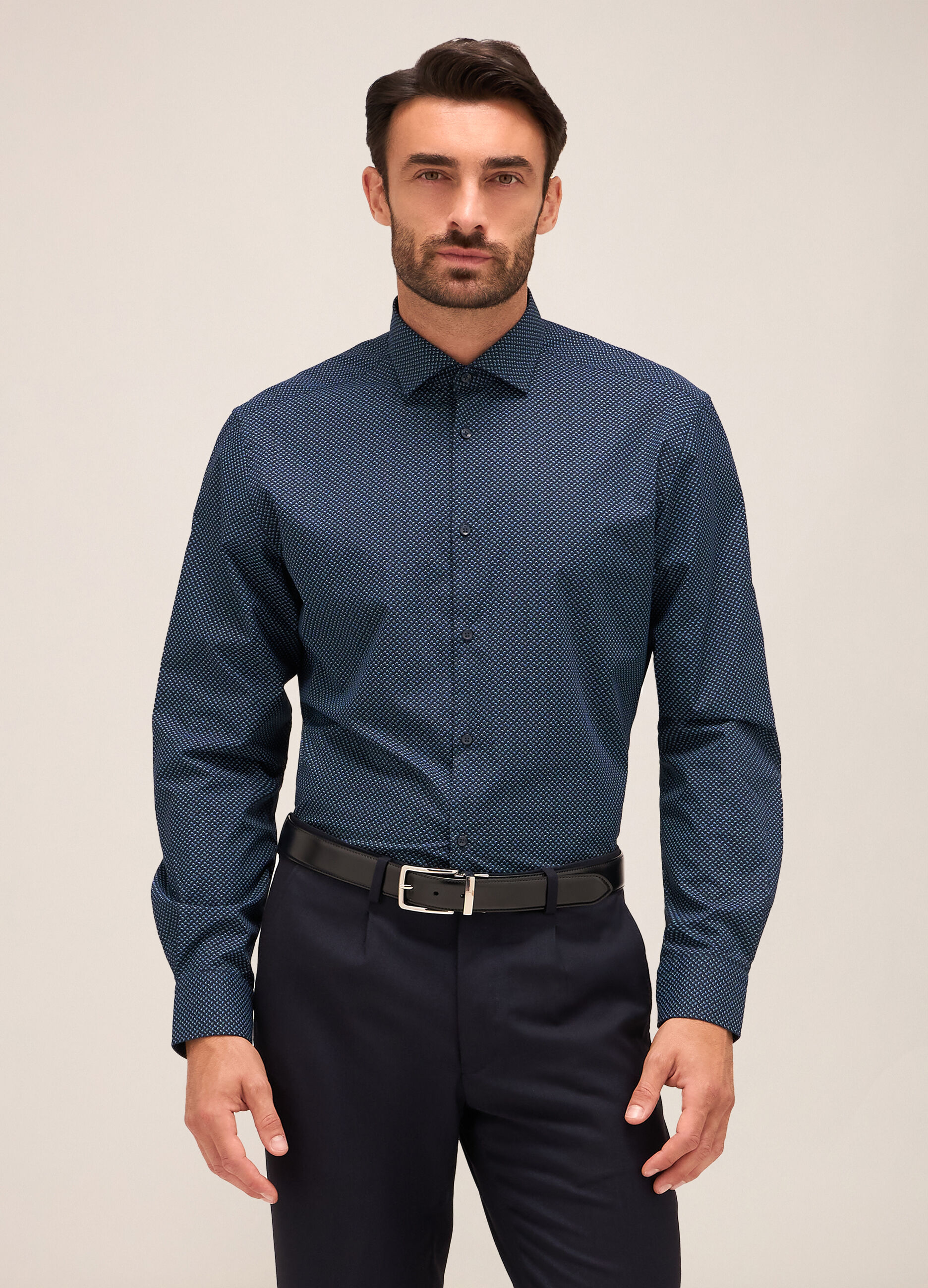 Camicia regular fit colletto classico in misto cotone uomo_0