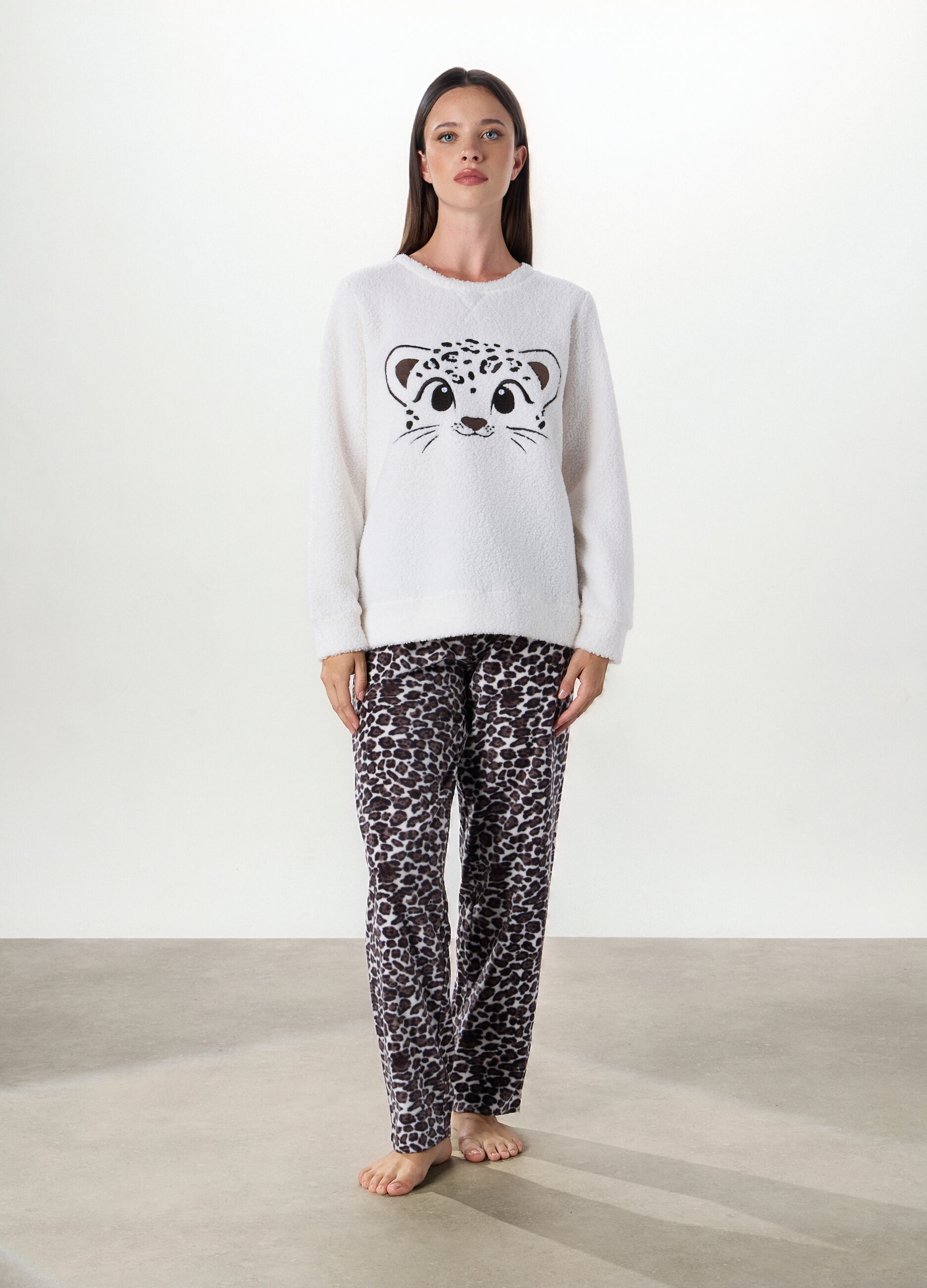 Top pigiama in pile teddy con ricamo donna_0