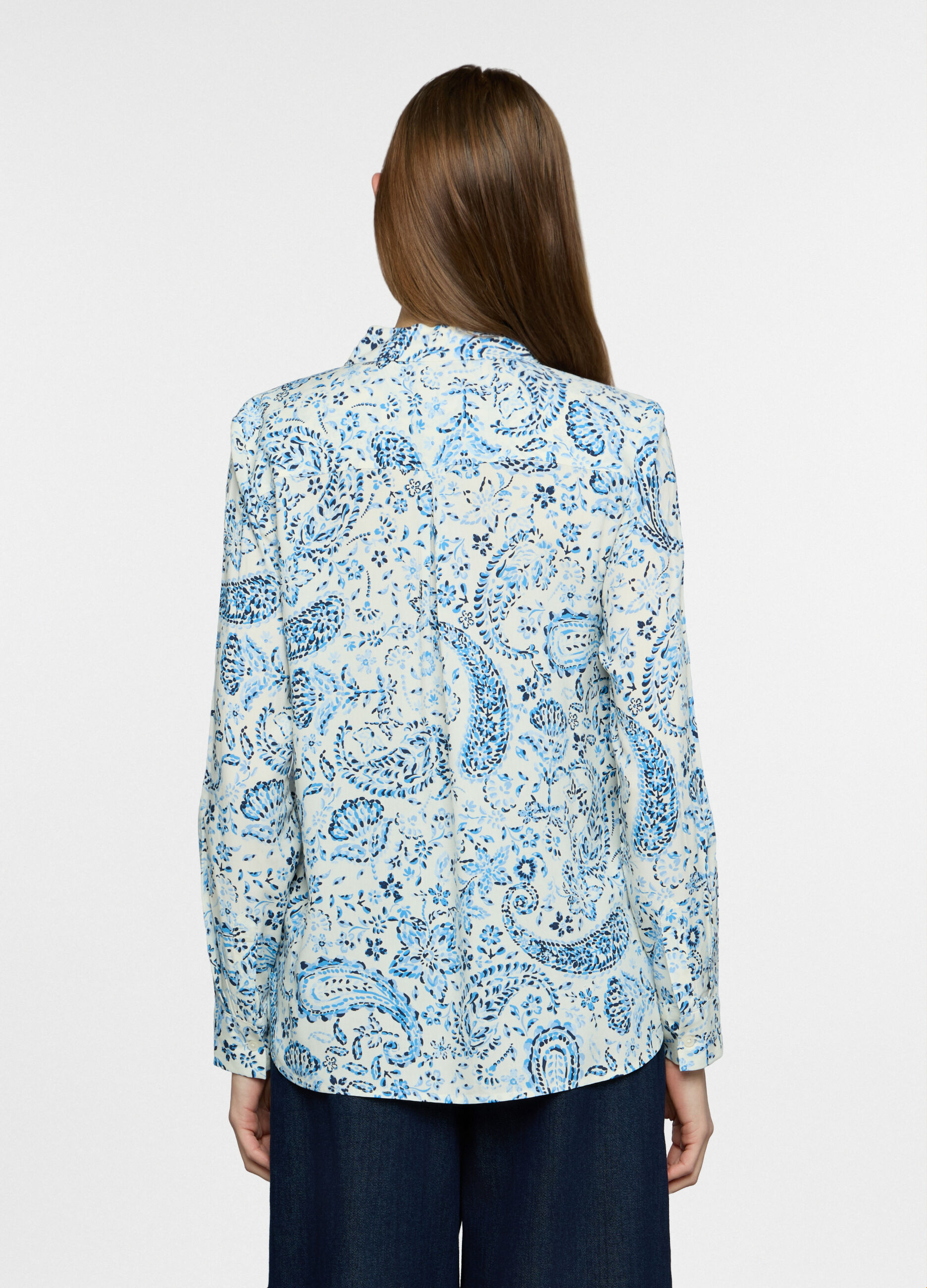 Camicia regular fit con colletto alla francese in pura viscosa donna_1