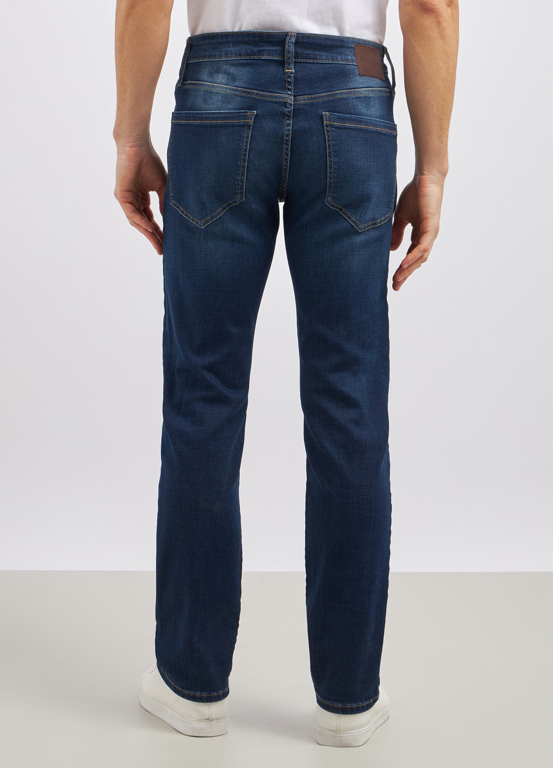 Jeans in misto cotone stretch uomo_2
