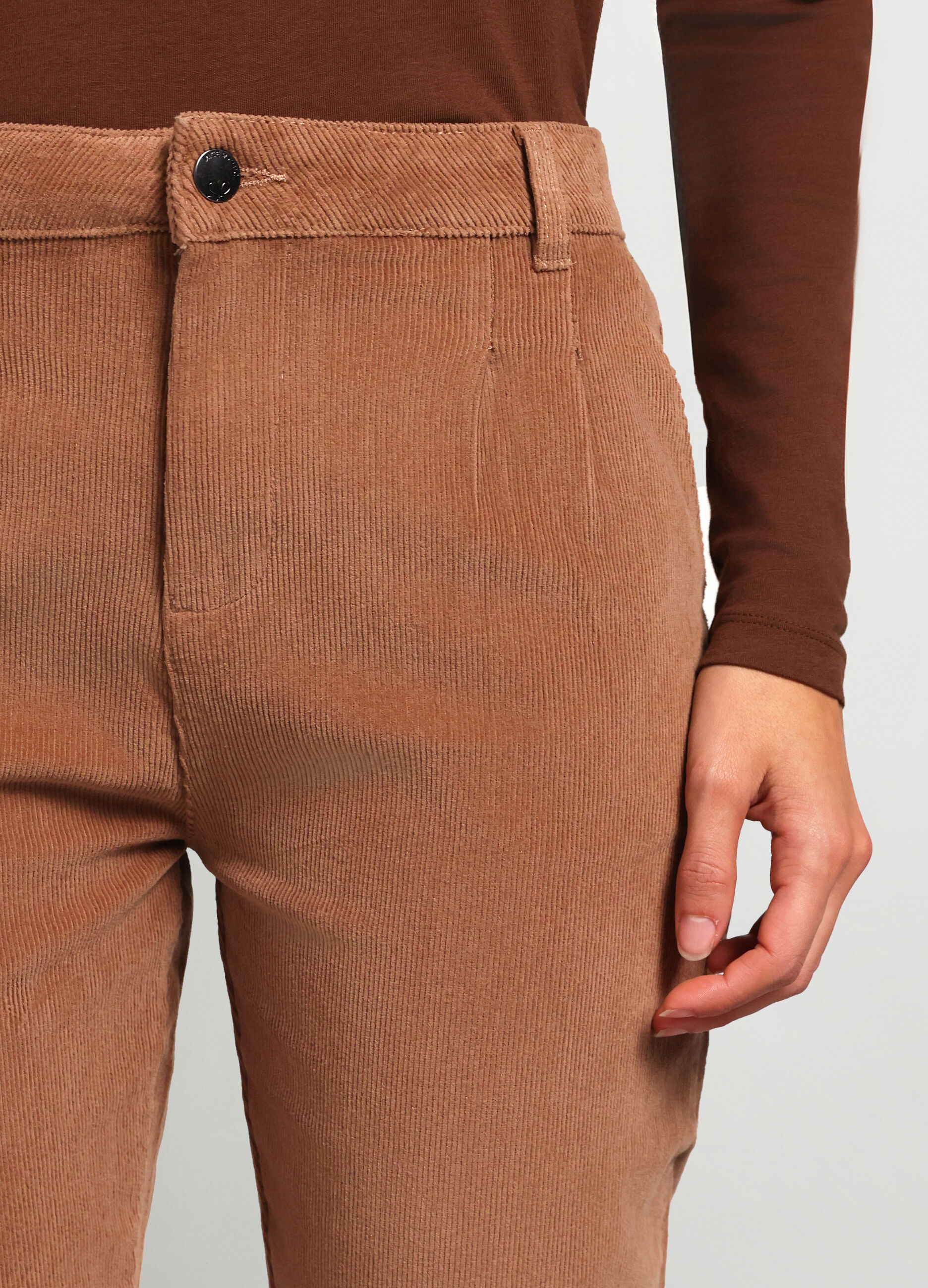 Pantaloni in costina di velluto donna_2