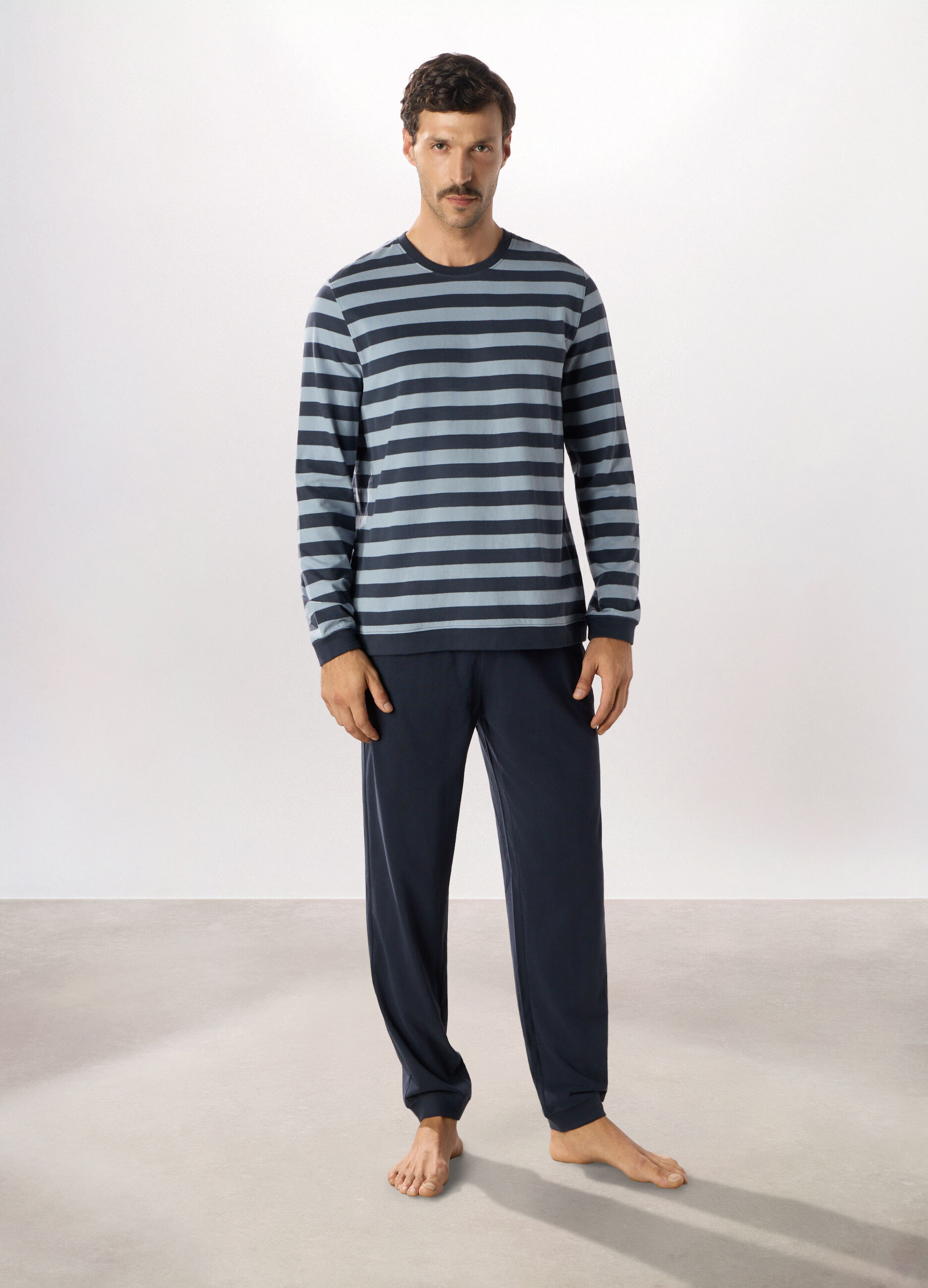 Pigiama lungo in puro cotone a righe uomo_0
