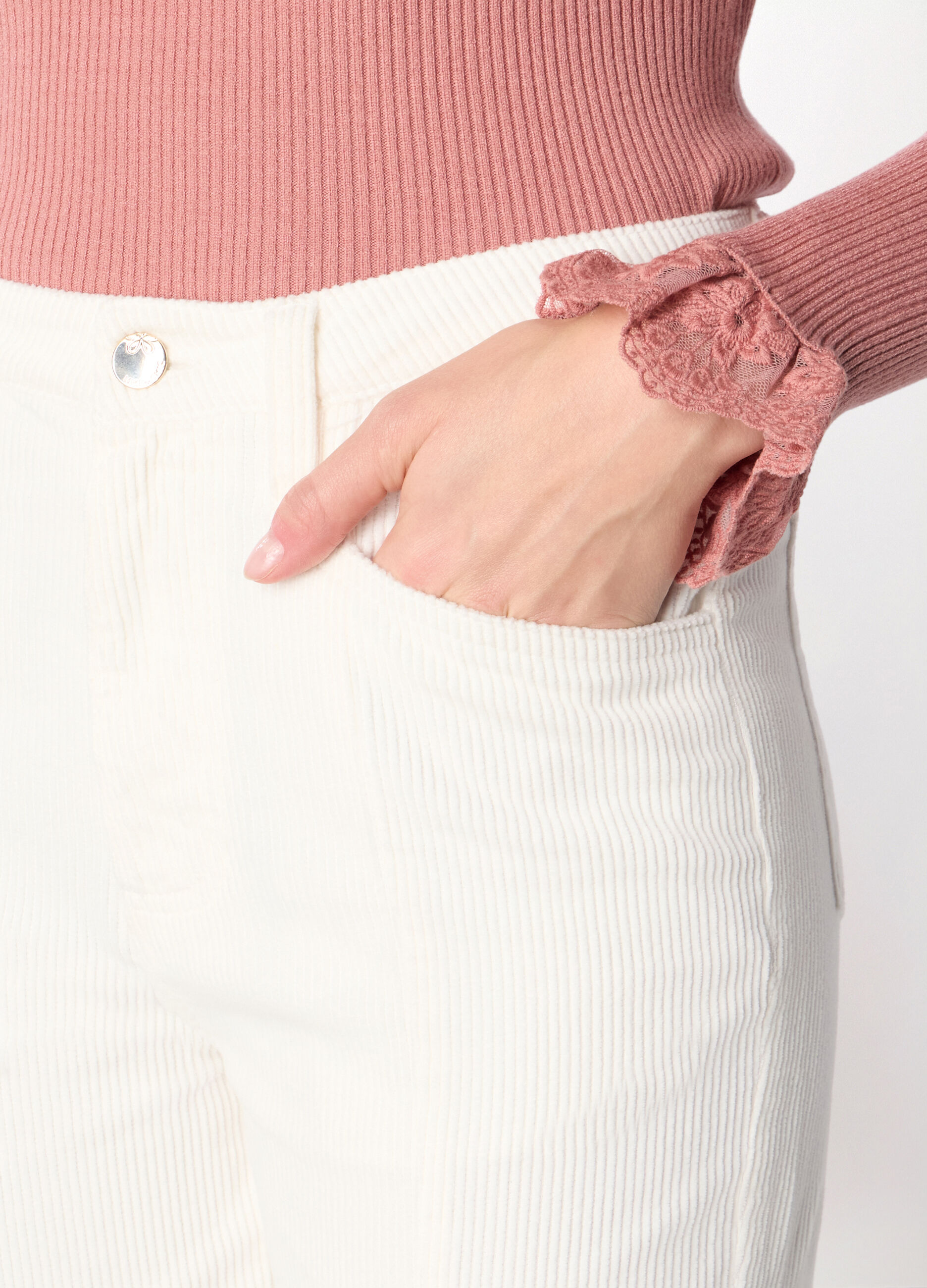 Pantaloni in velluto a coste donna_2