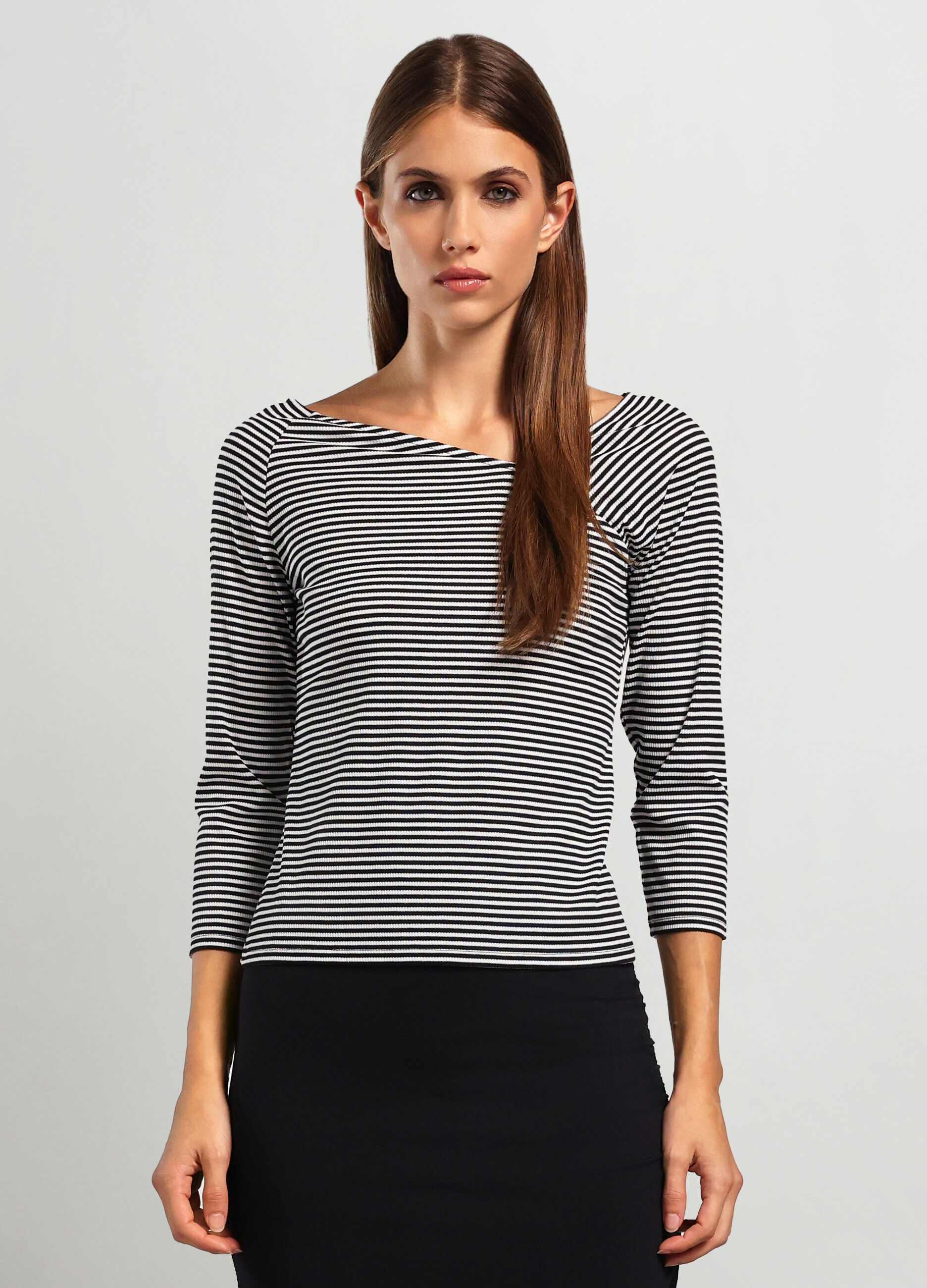 T-shirt in costina di misto viscosa stretch donna_0