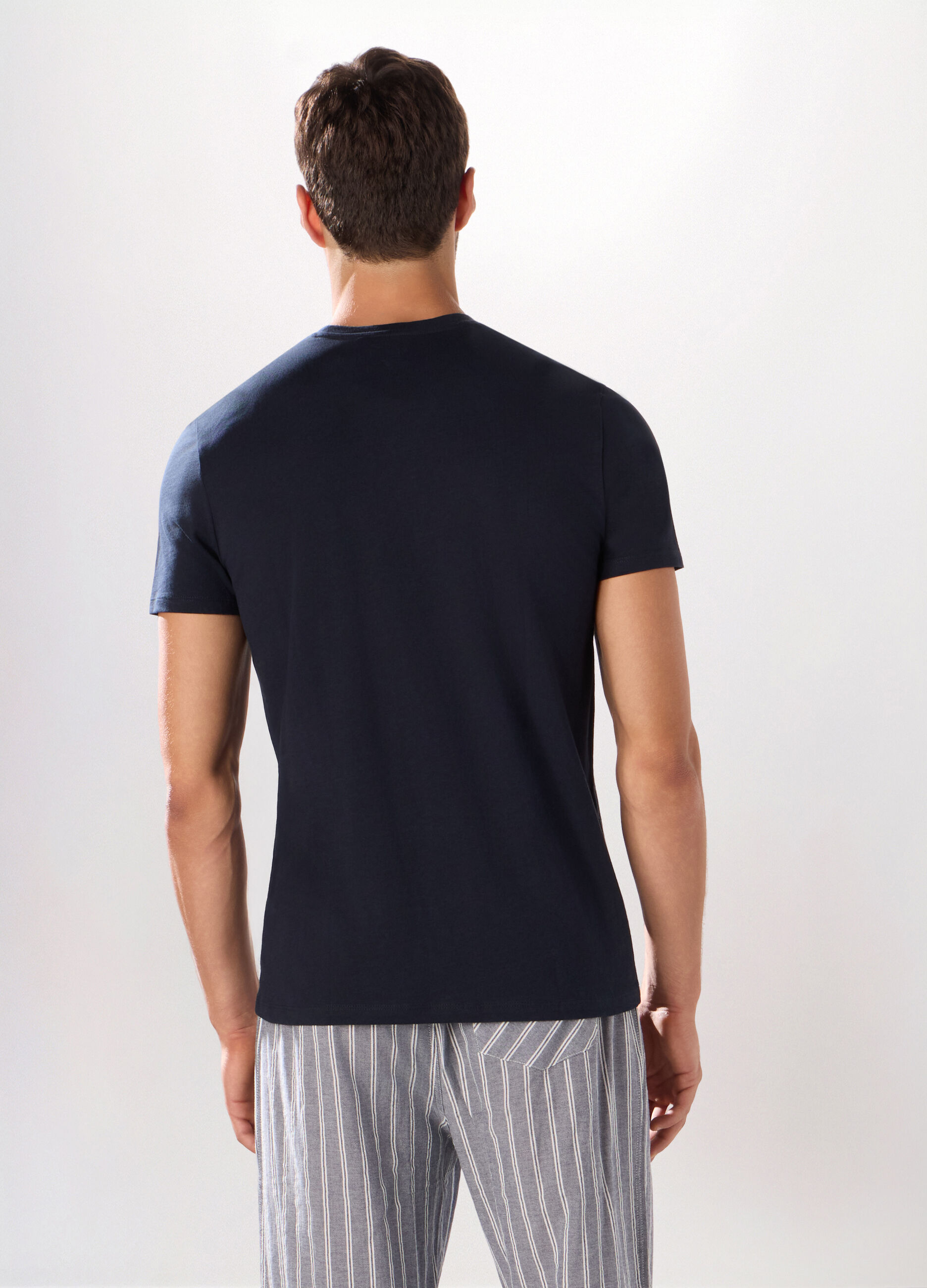 Maglietta intima scollo a V in cotone uomo_1