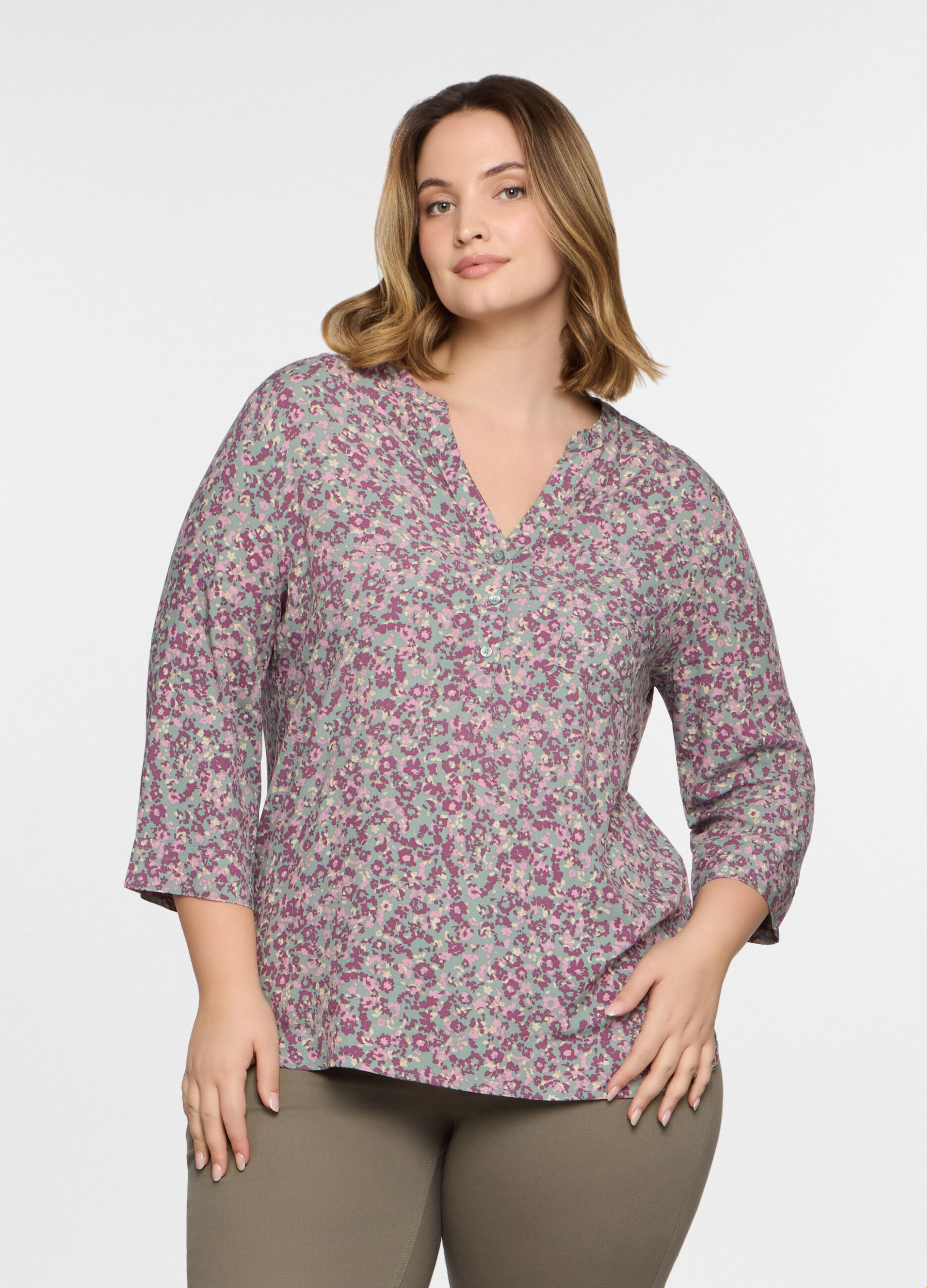 Blusa regular fit con scollo a V in pura viscosa donna curvy_0
