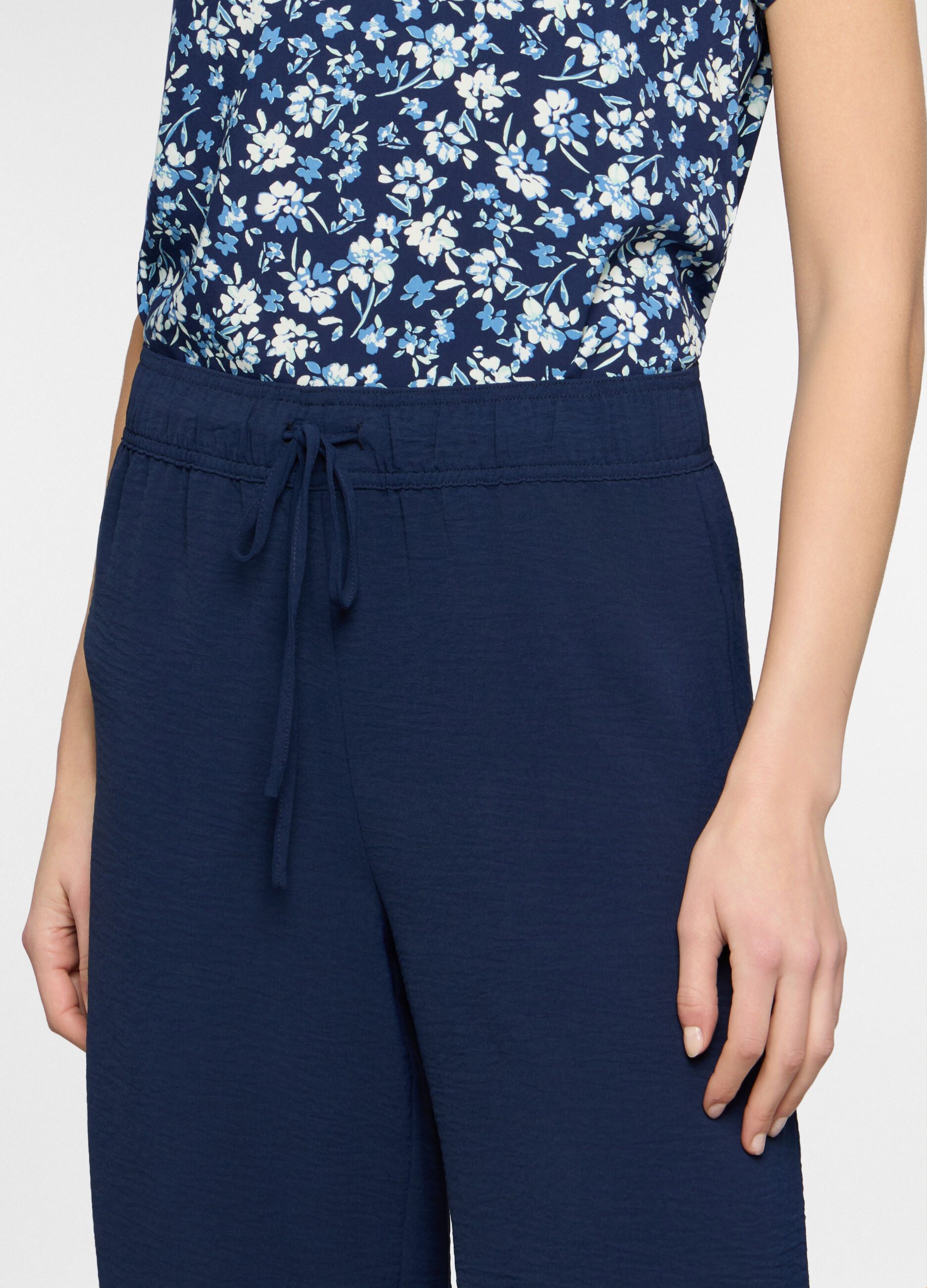 Pantaloni regular fit donna