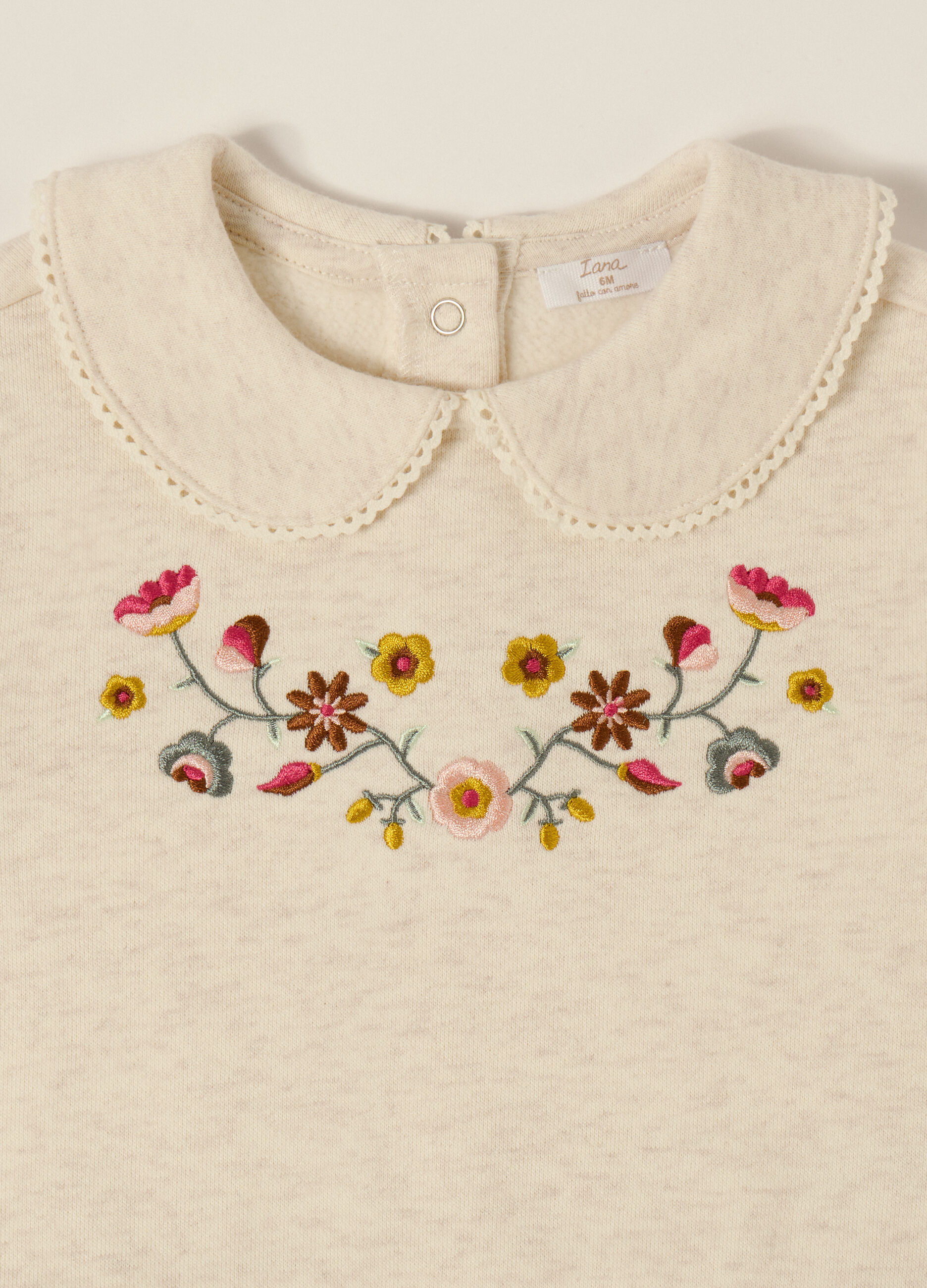 Felpa beige con colletto ricamato per neonata_2