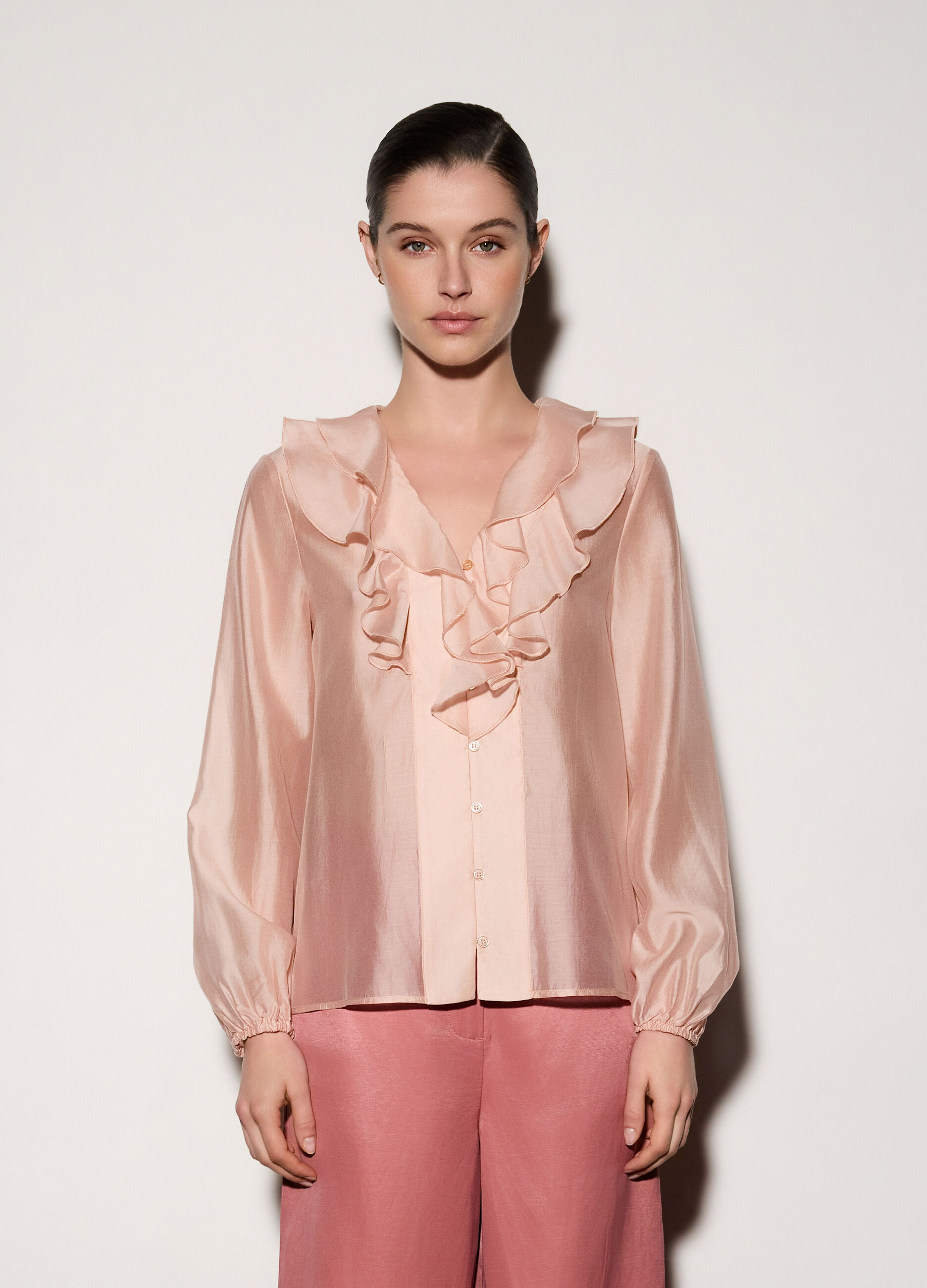 Camicia con scollo a V e rouches donna_1