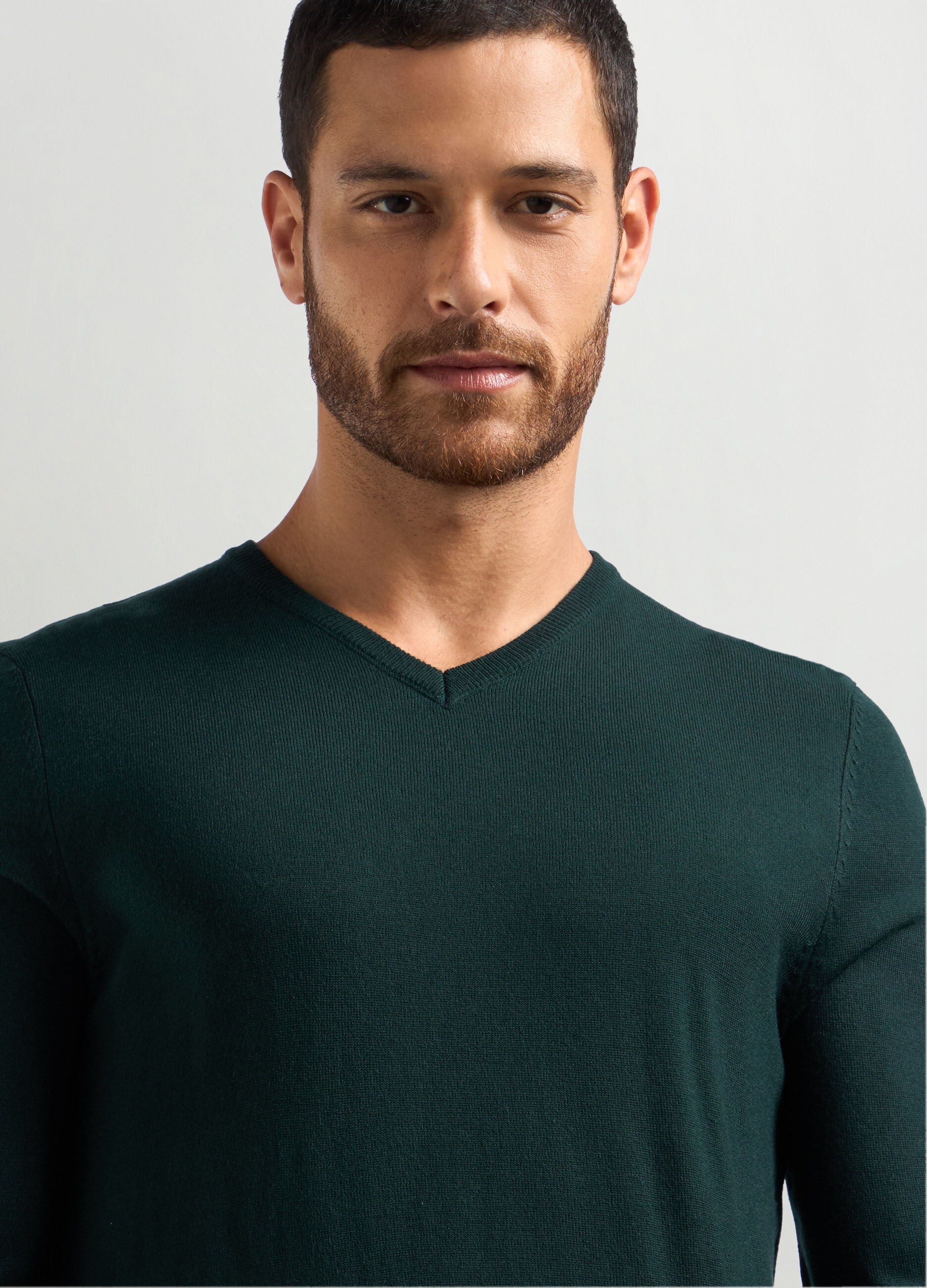 Maglione collo a V maglia rasata uomo_2