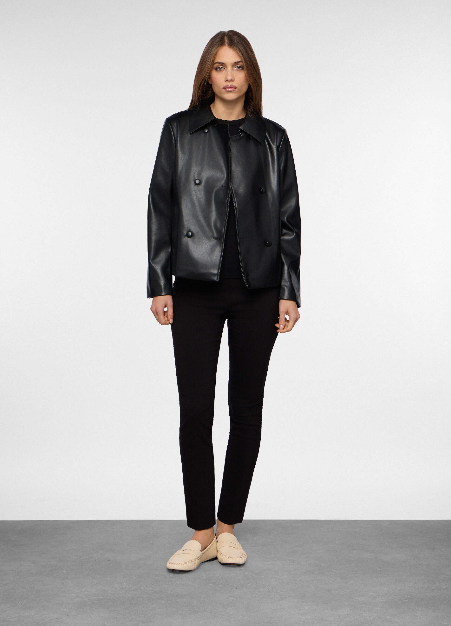 Giacca in eco pelle doppiopetto donna_0