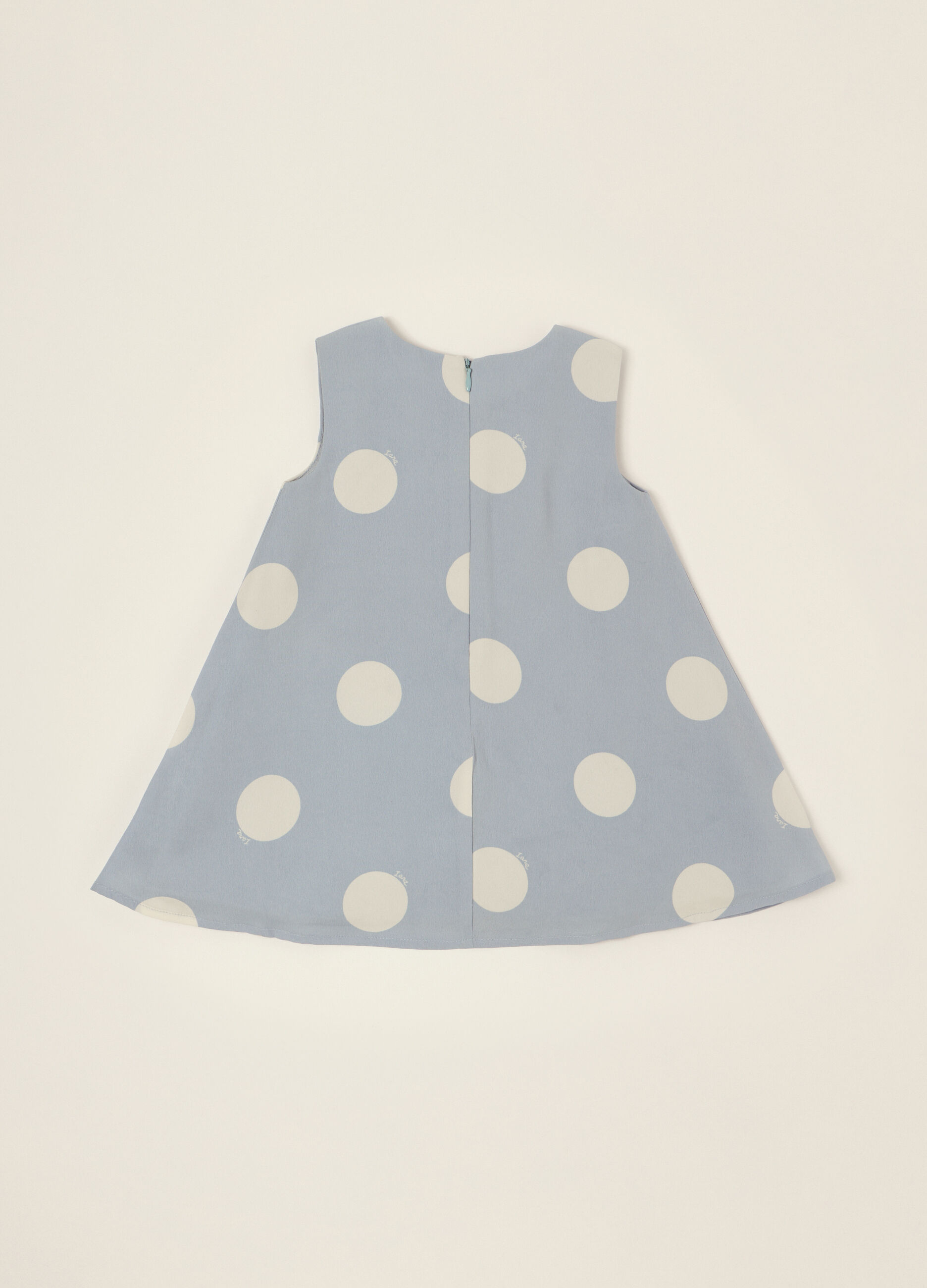 Abito azzurro a pois con volant_1