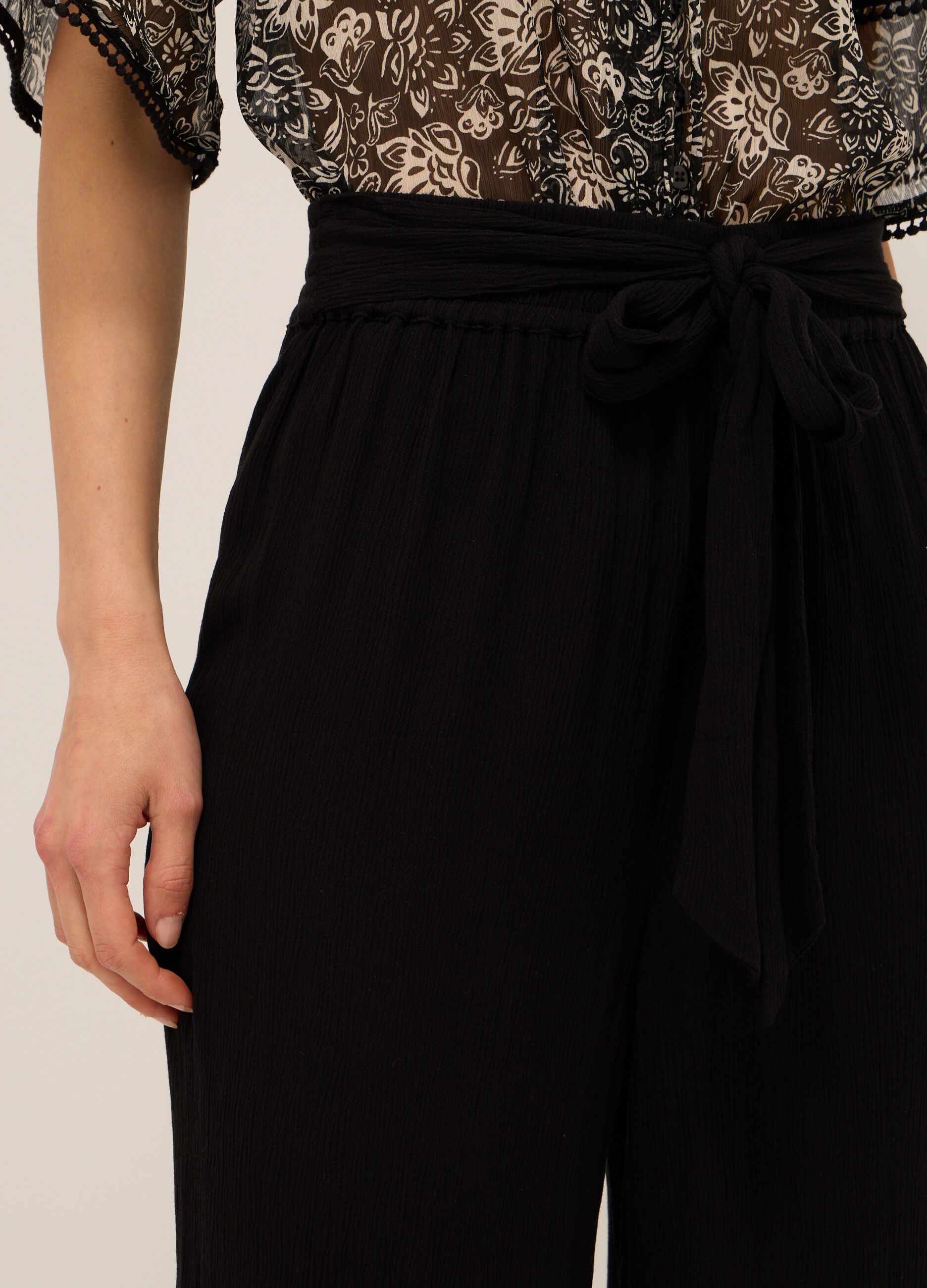 Pantaloni in pura viscosa creponne donna_2