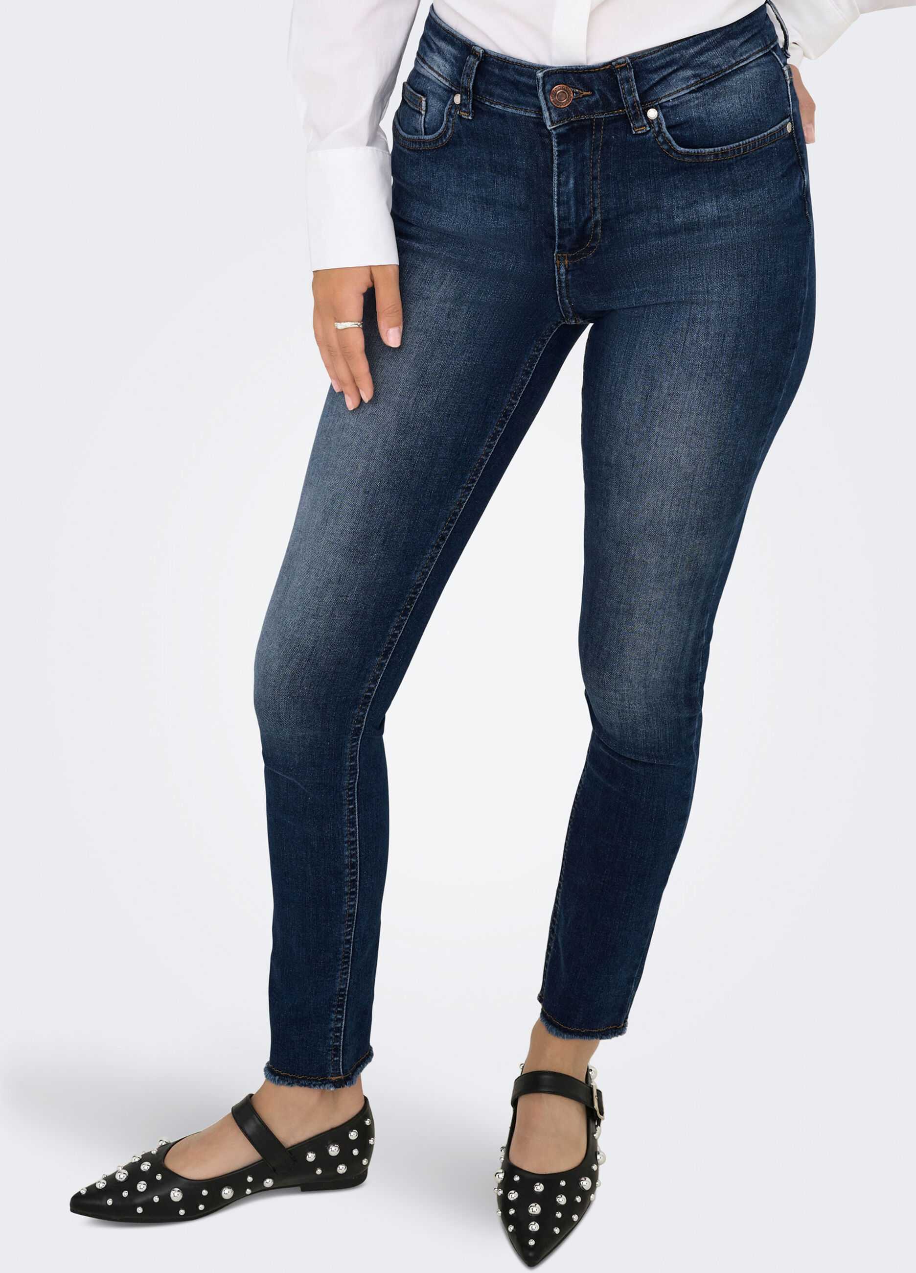 Pantaloni in denim donna_3