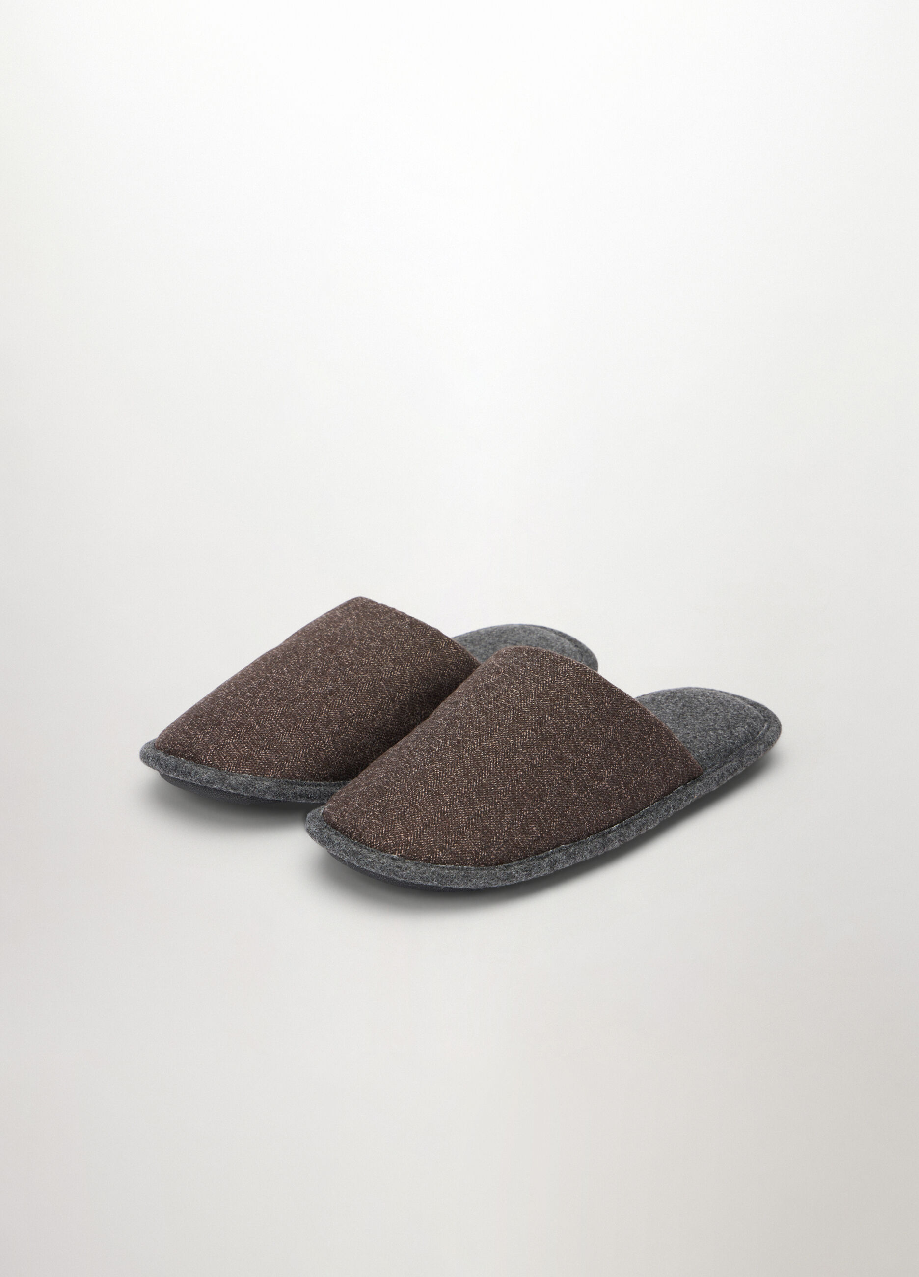 Pantofole bicolore uomo_1