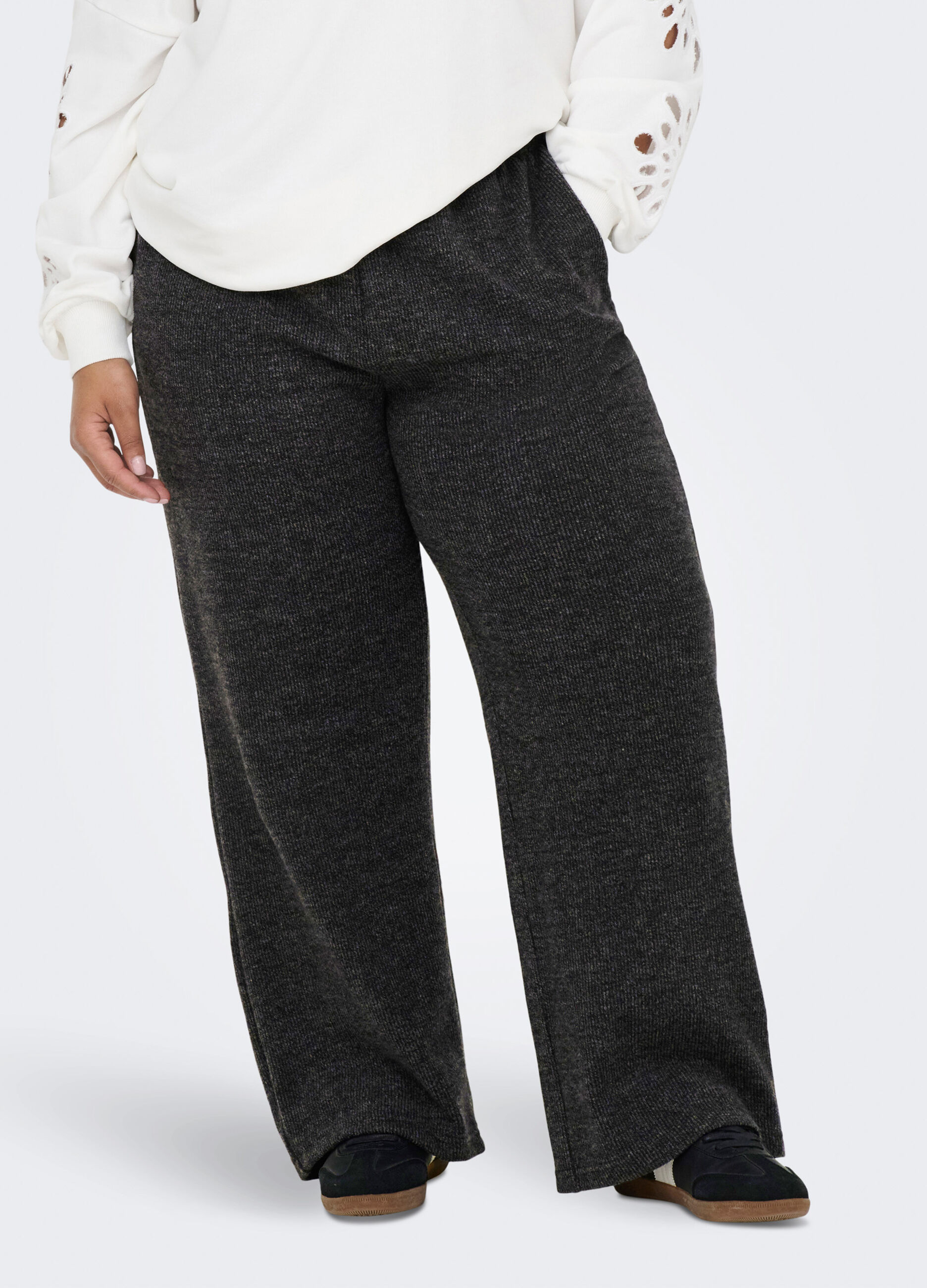  Pantaloni a gamba larga_0