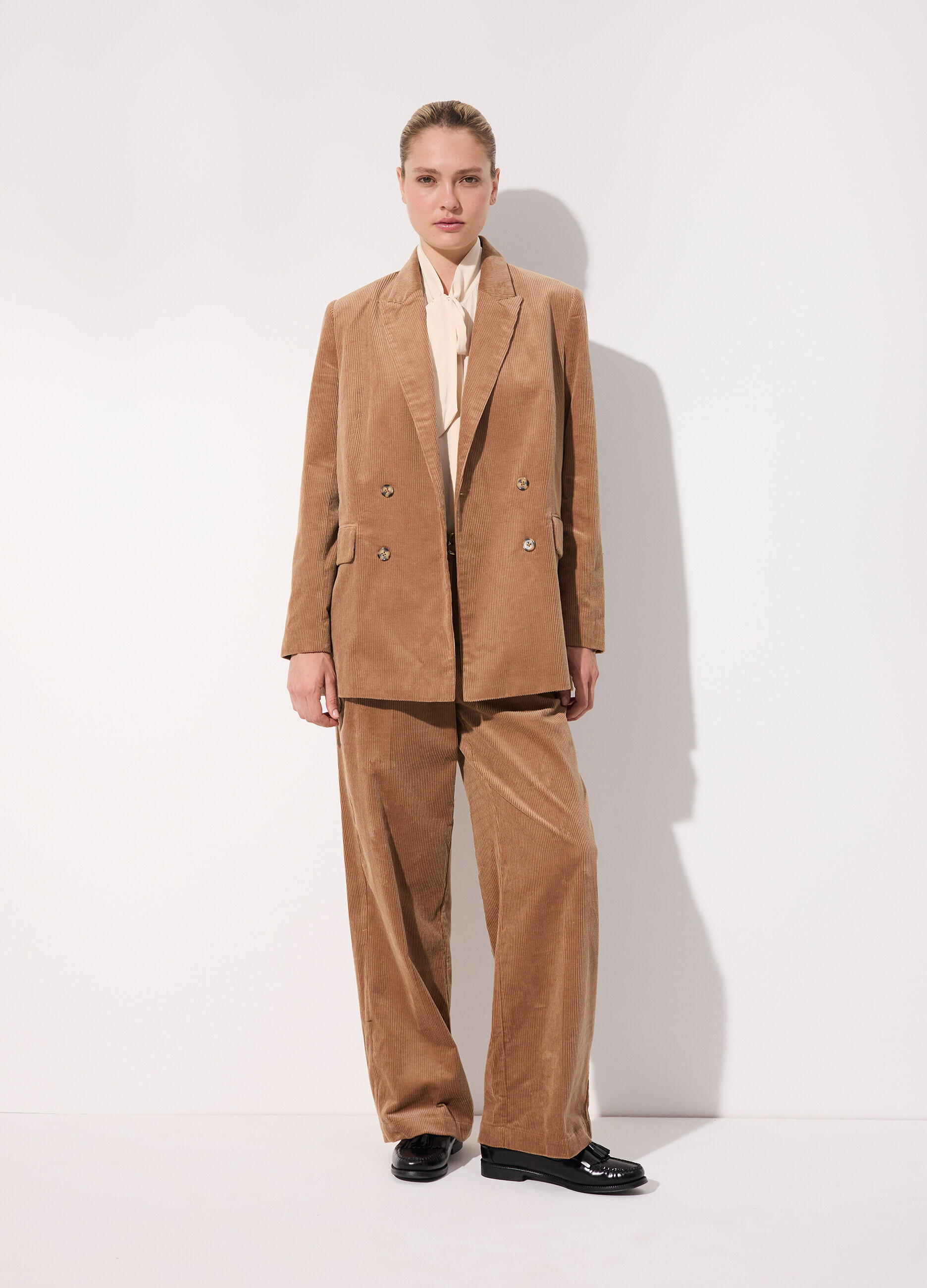 Blazer doppiopetto in velluto corduroy di puro cotone donna_0