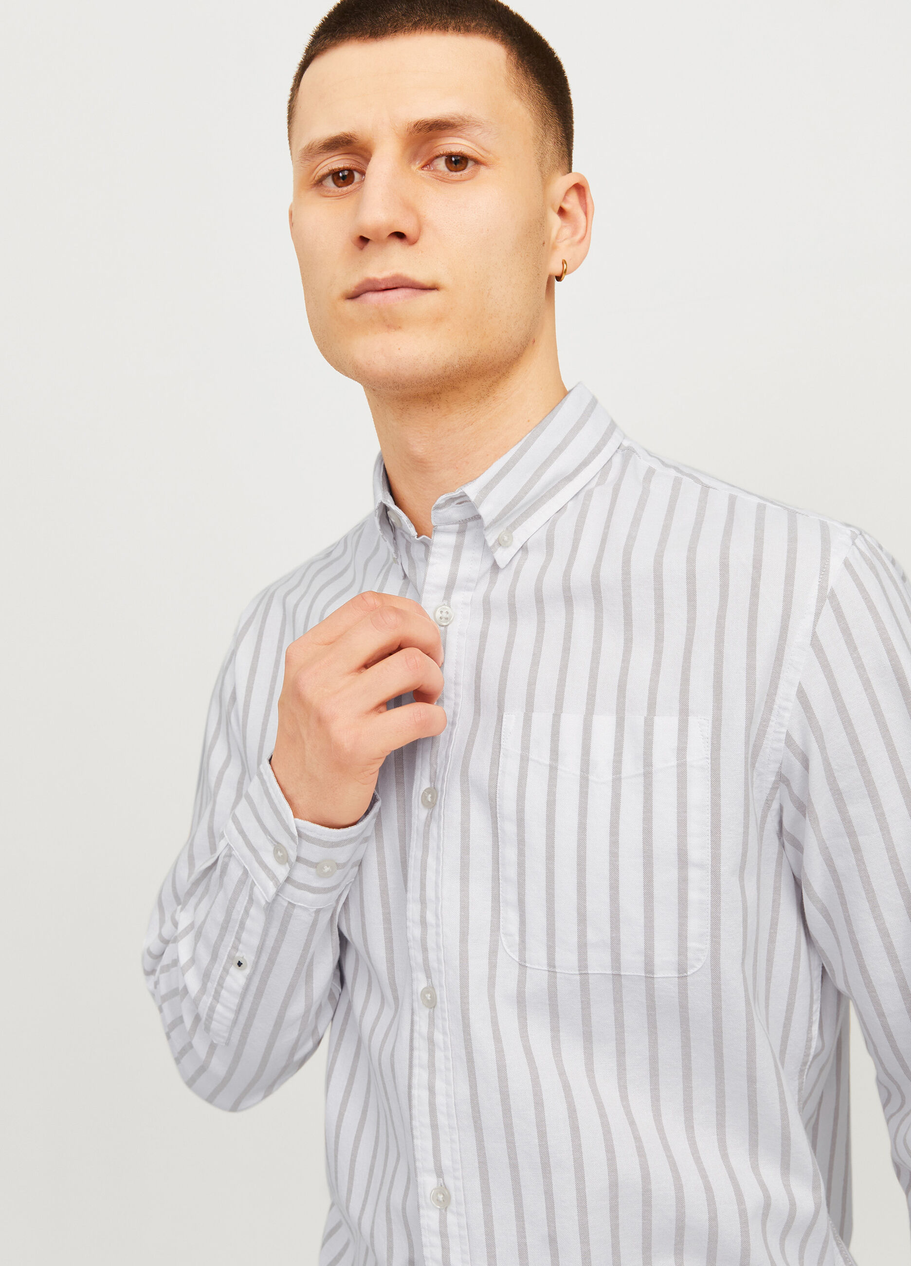 Camicia slim fit a righe con taschino uomo_3