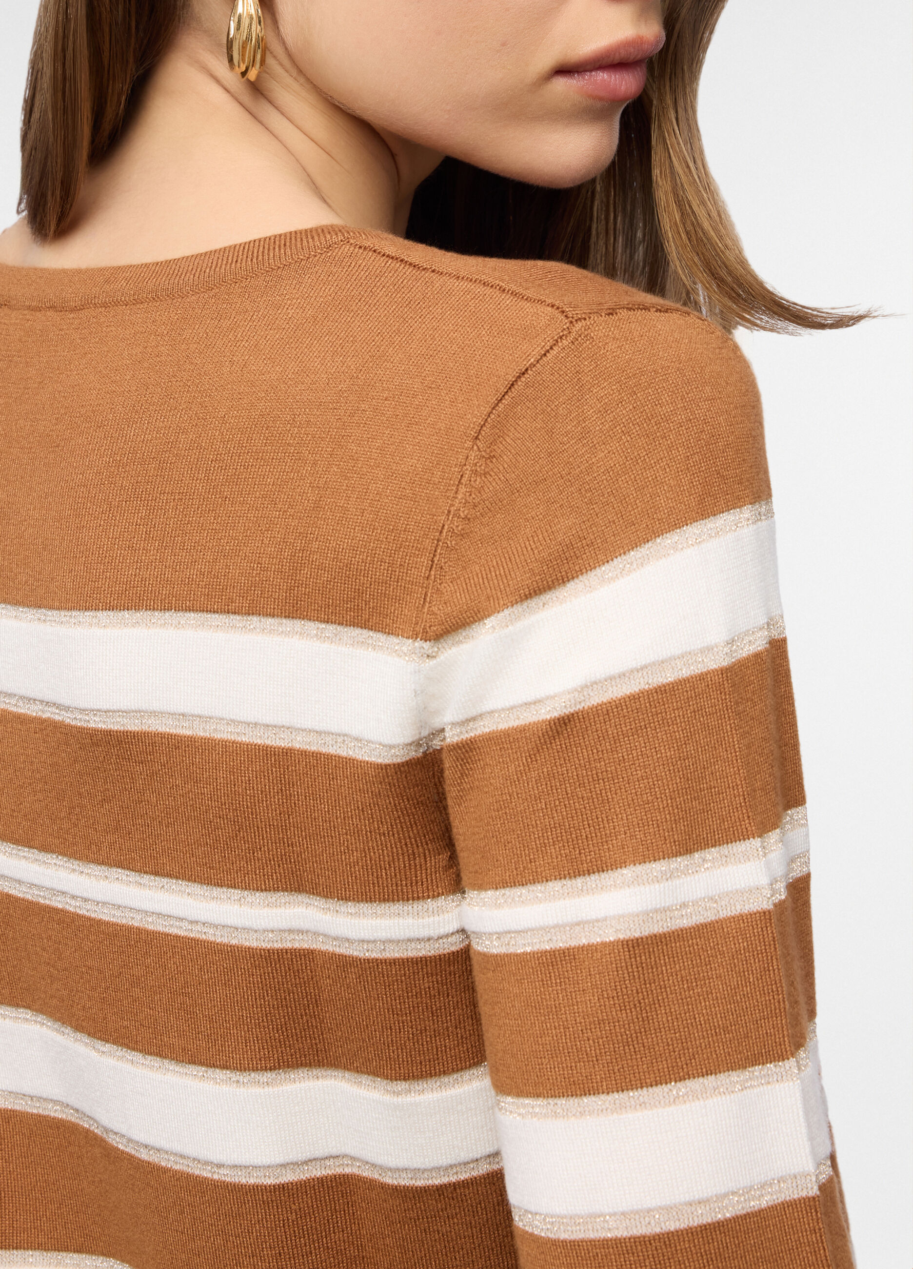 Maglia girocollo operata donna