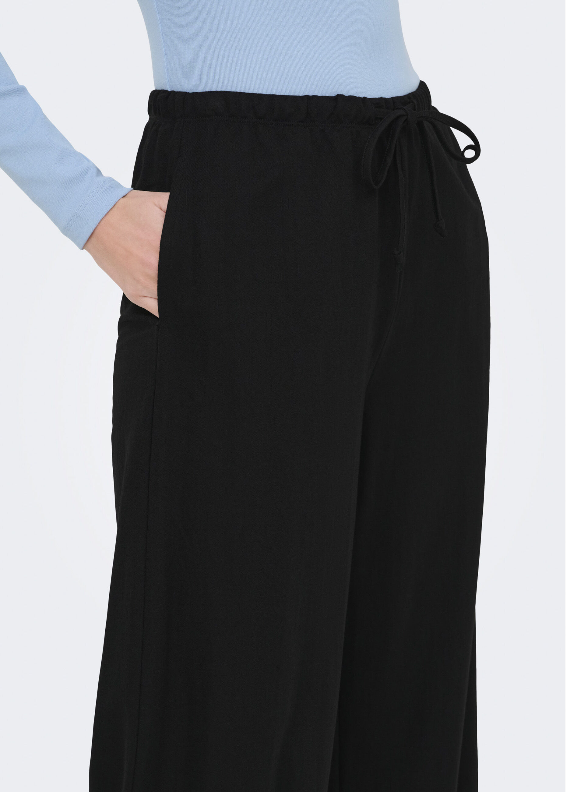 Pantaloni loose fit_3