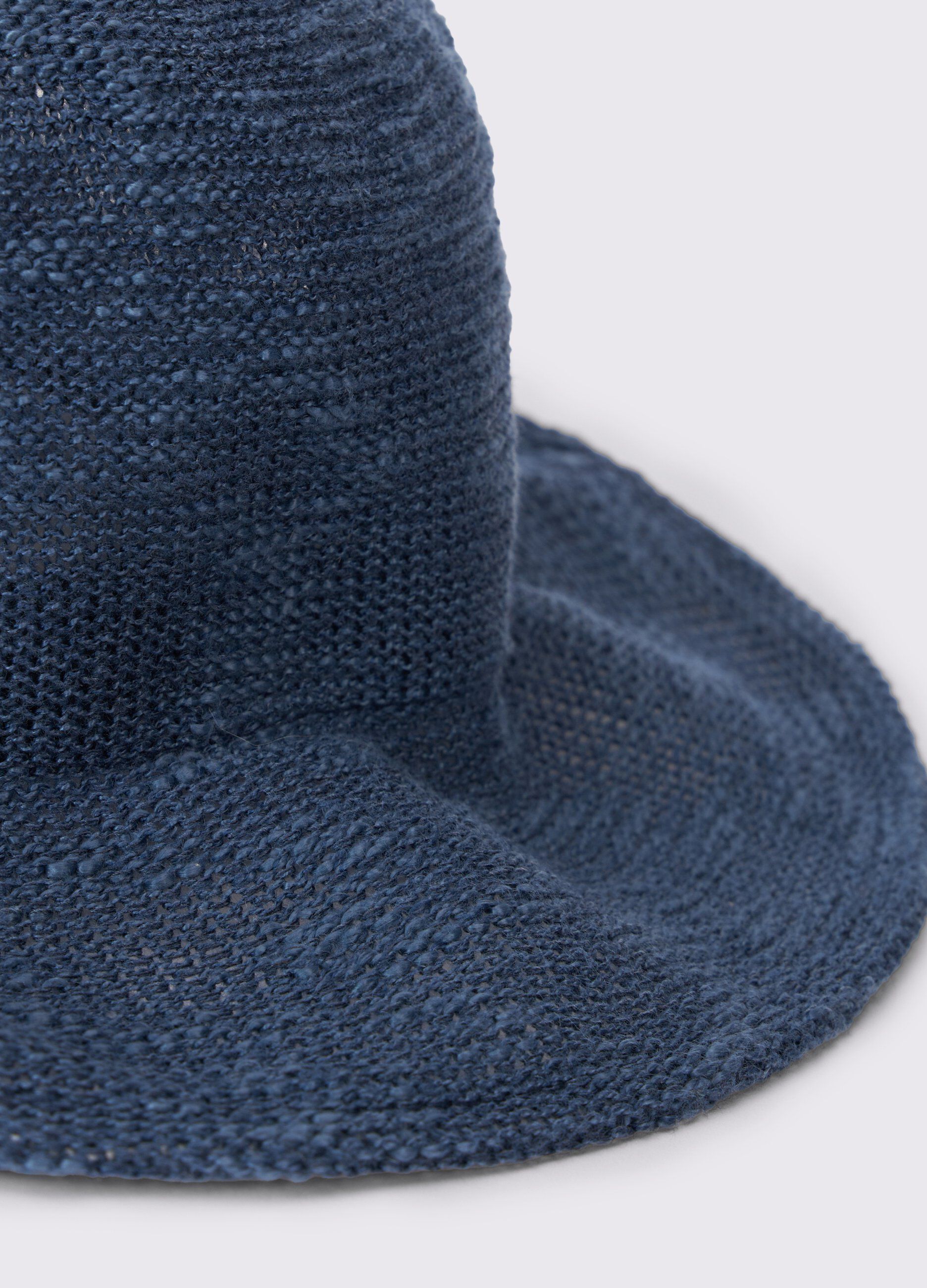 Cappello con tesa donna_1