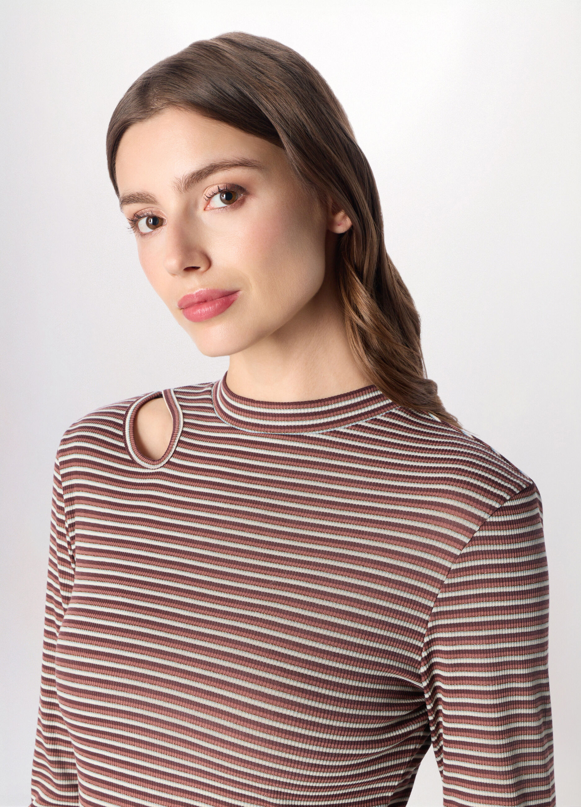 T-shirt in costina di misto viscosa donna_2