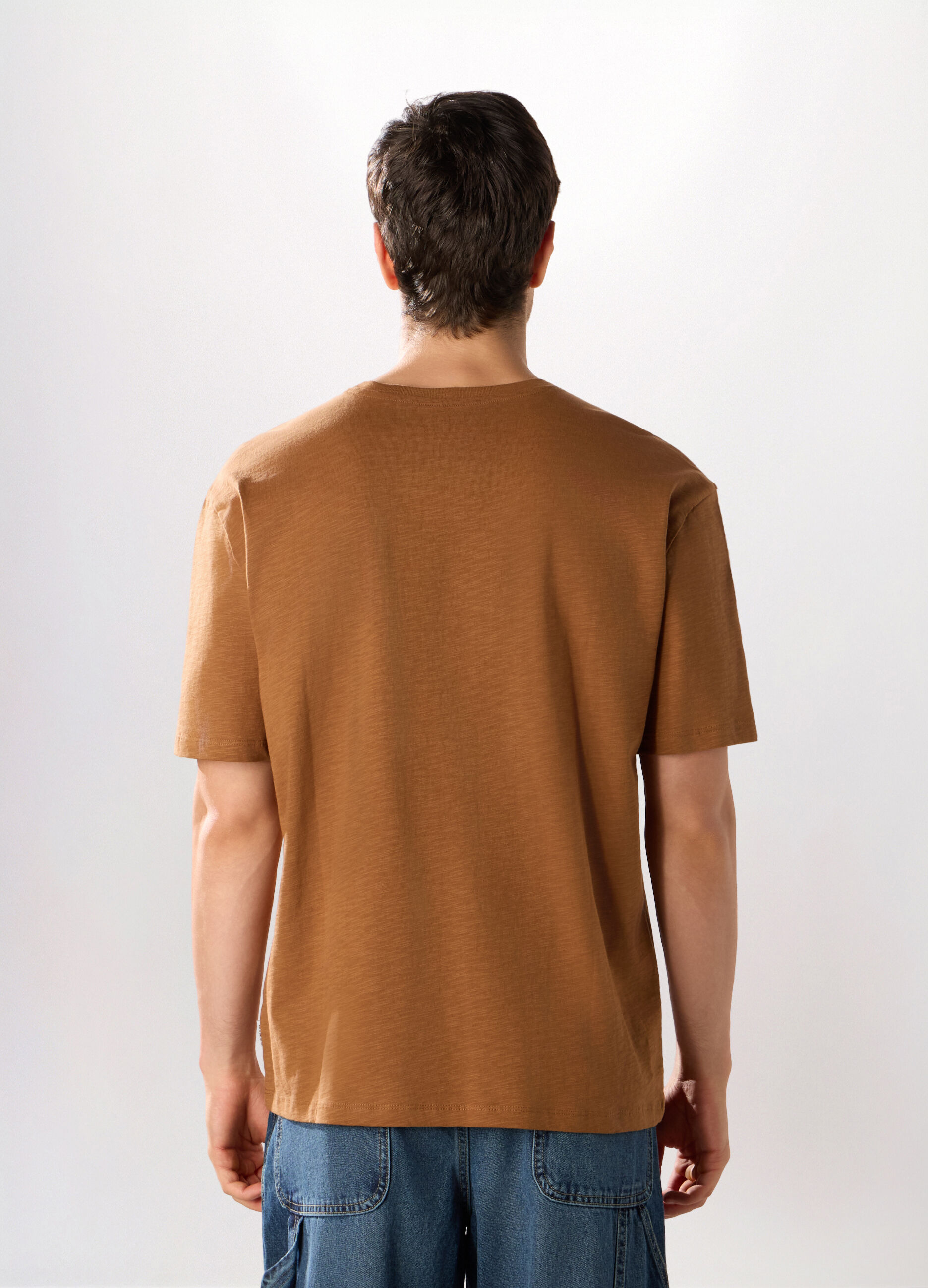 T-shirt girocollo in puro cotone fiammato uomo_1