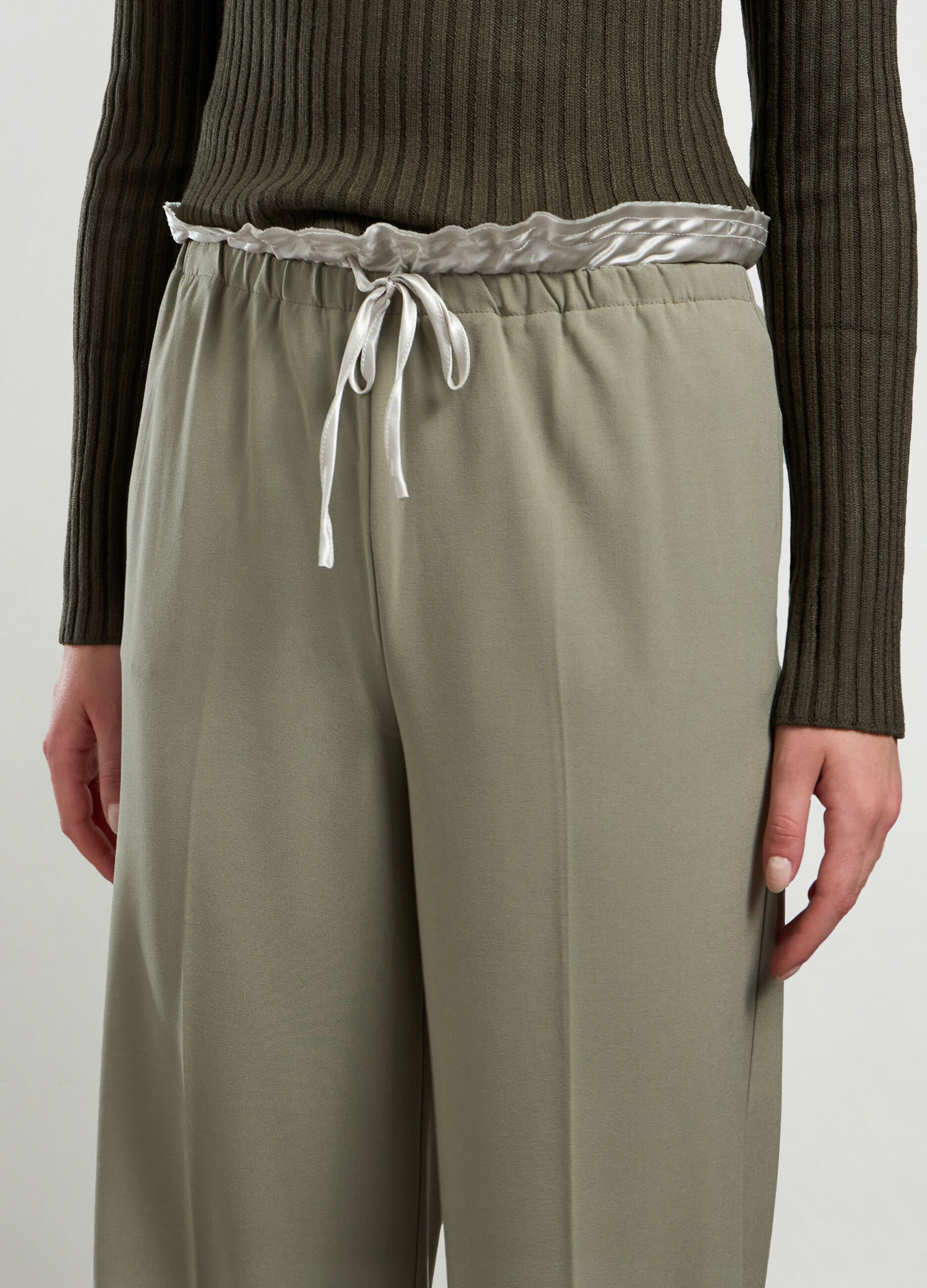 Pantaloni in misto viscosa stretch donna_2