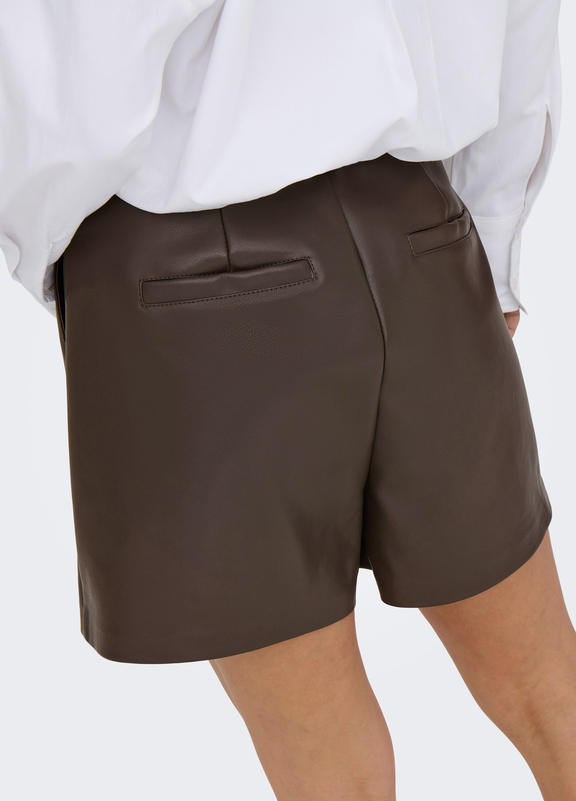 Shorts in eco pelle donna_3