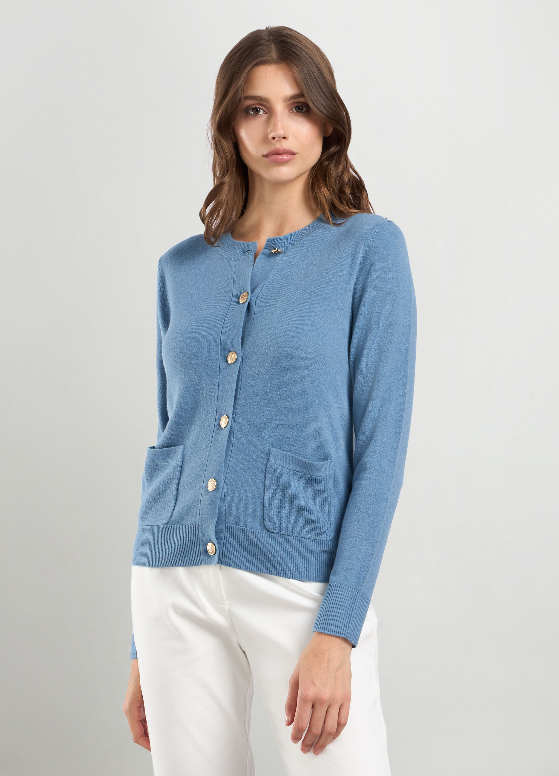 Cardigan tricot con tasche donna_0