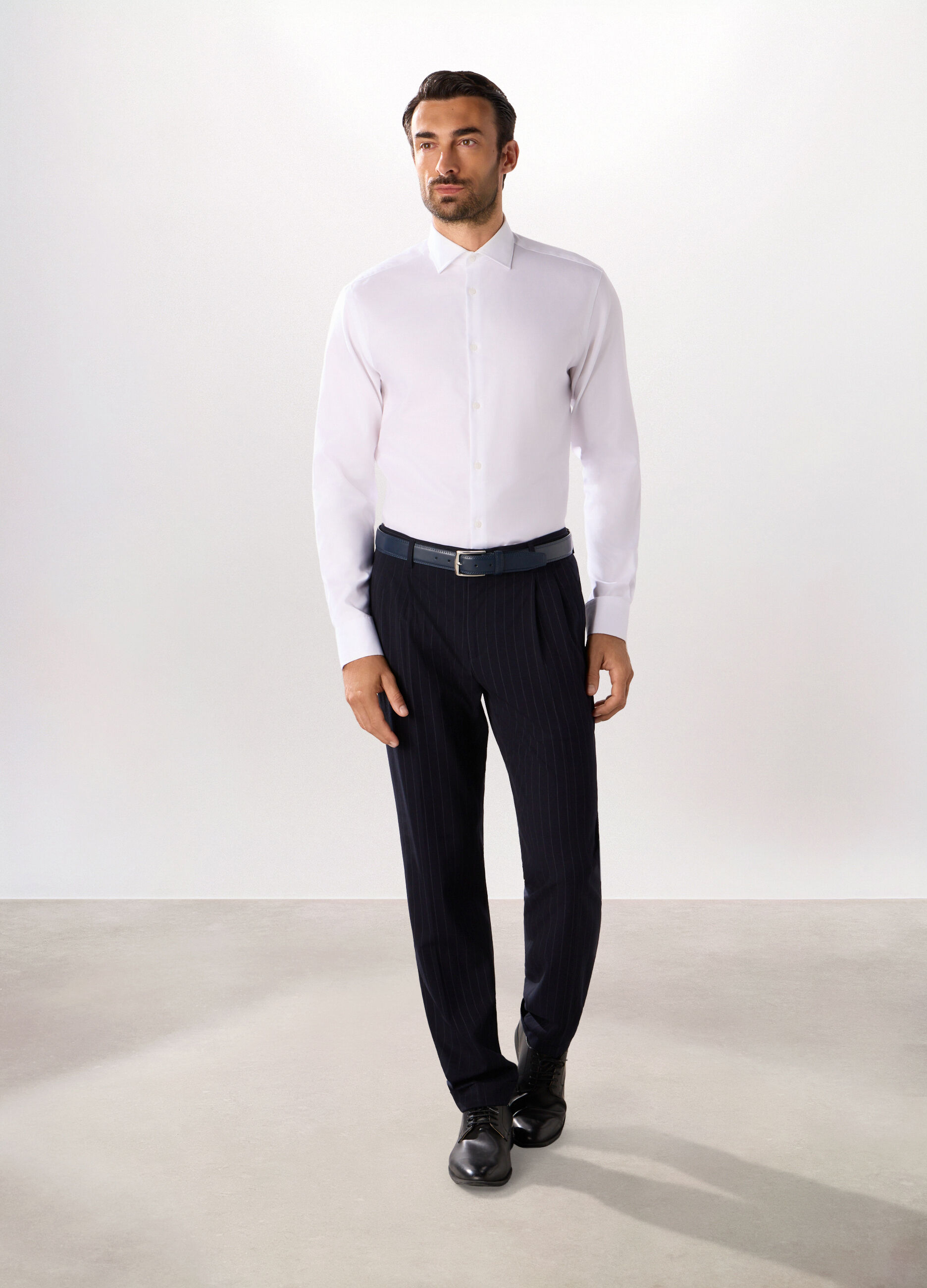 Pantalone regular in tessuto stretch gessato uomo_0