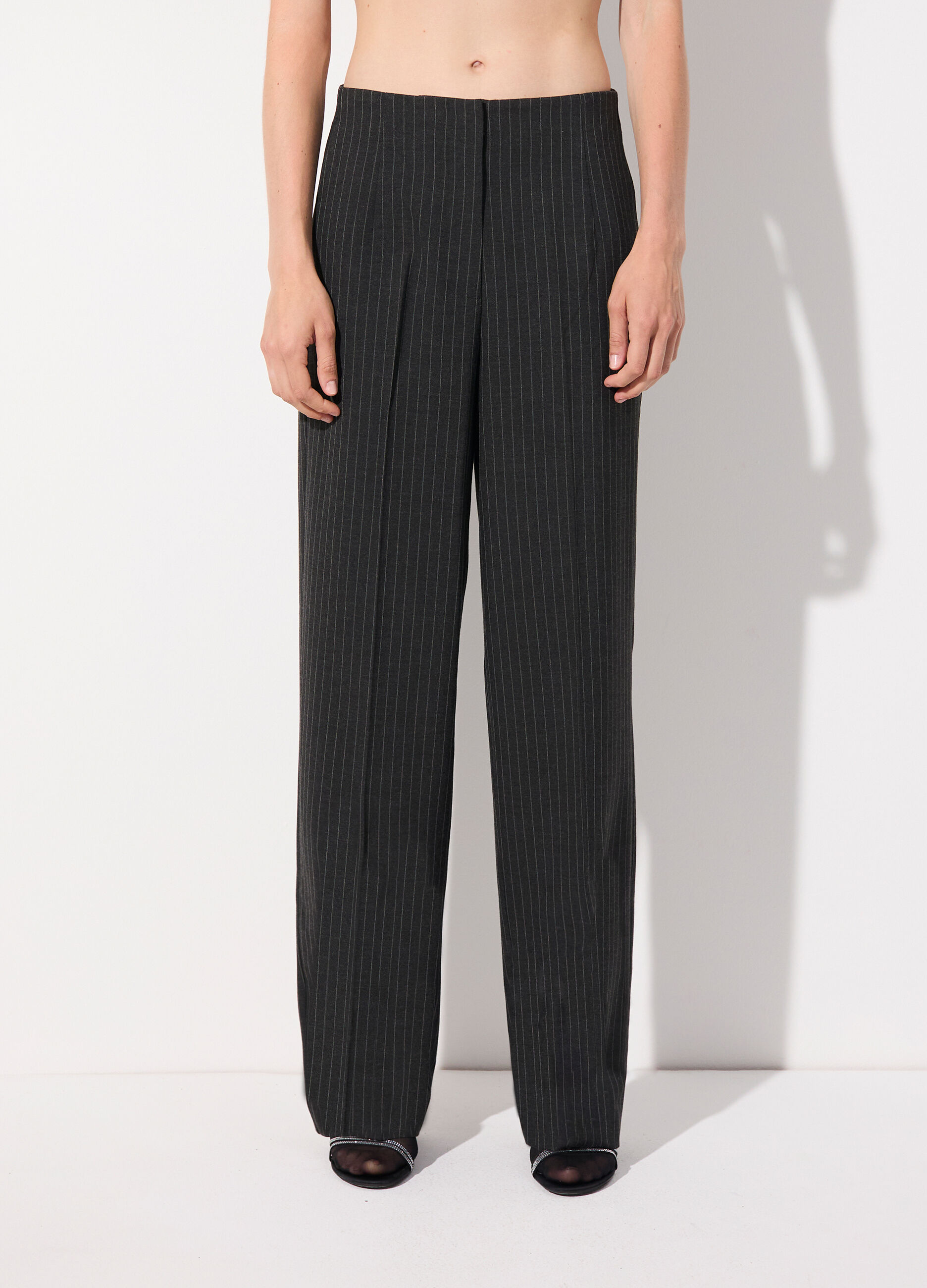 Pantaloni dritti in gessato di misto viscosa stretch donna_1