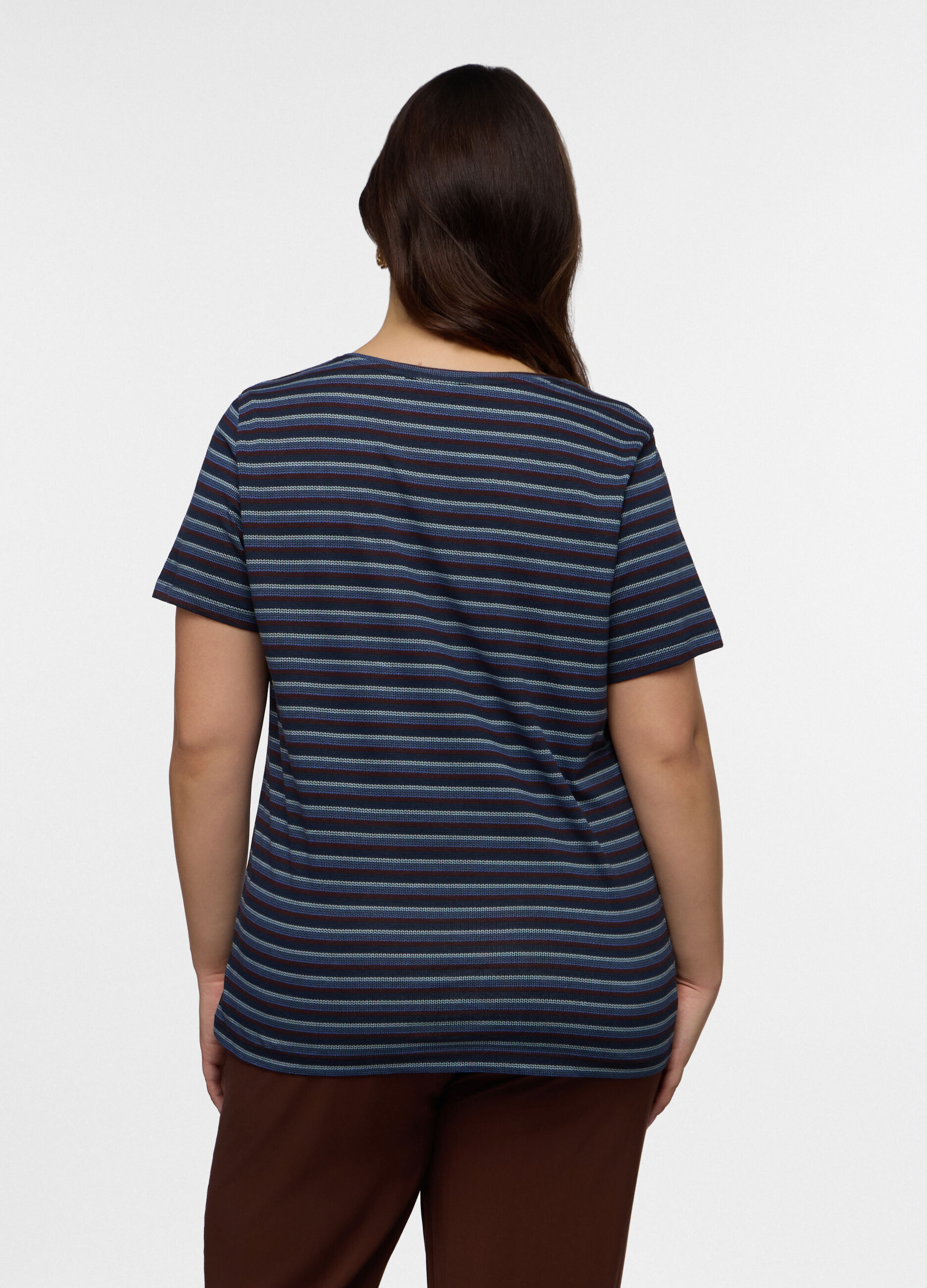 T-shirt girocollo donna curvy_1