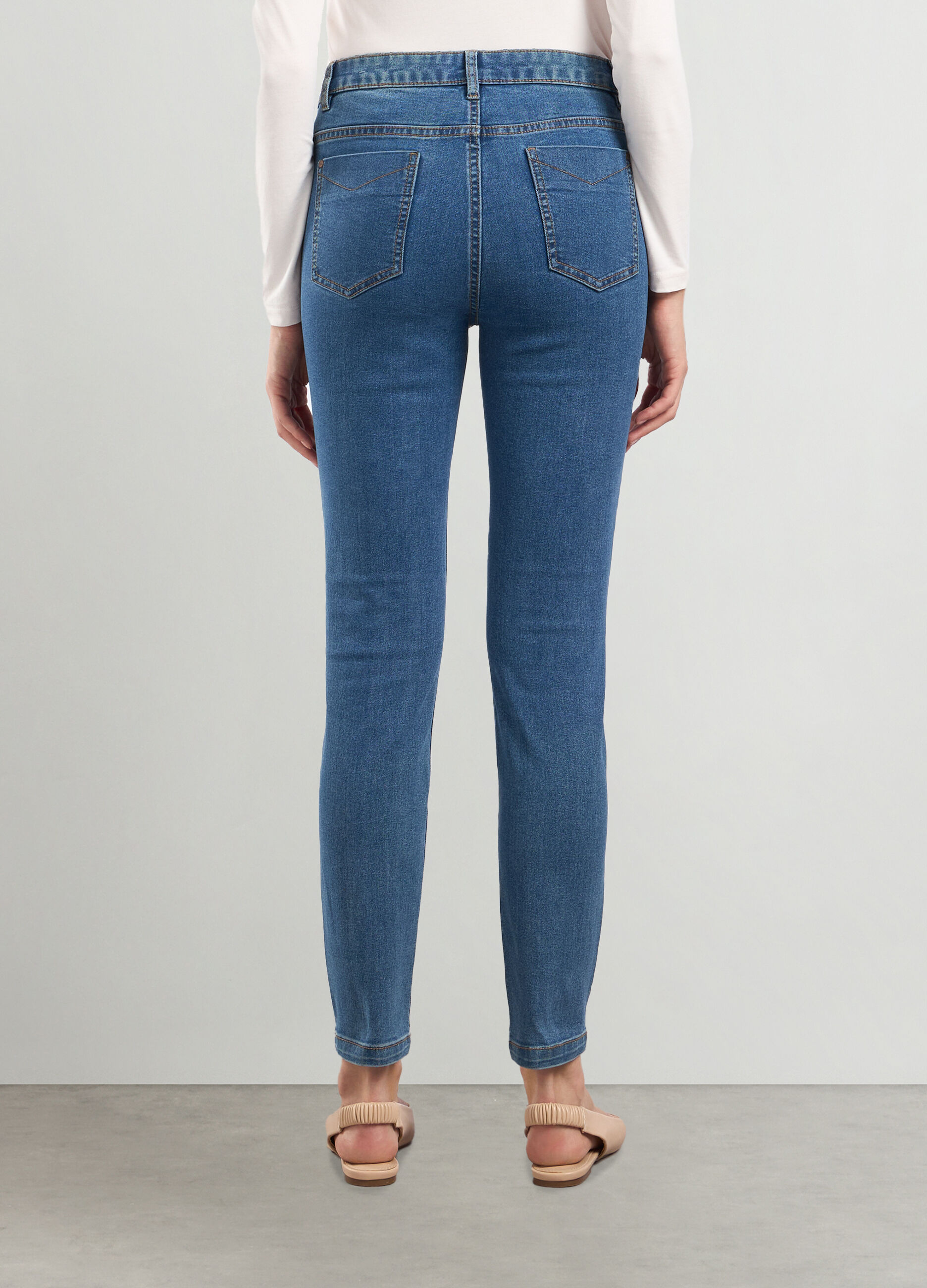 Pantaloni in denim stretch donna_1