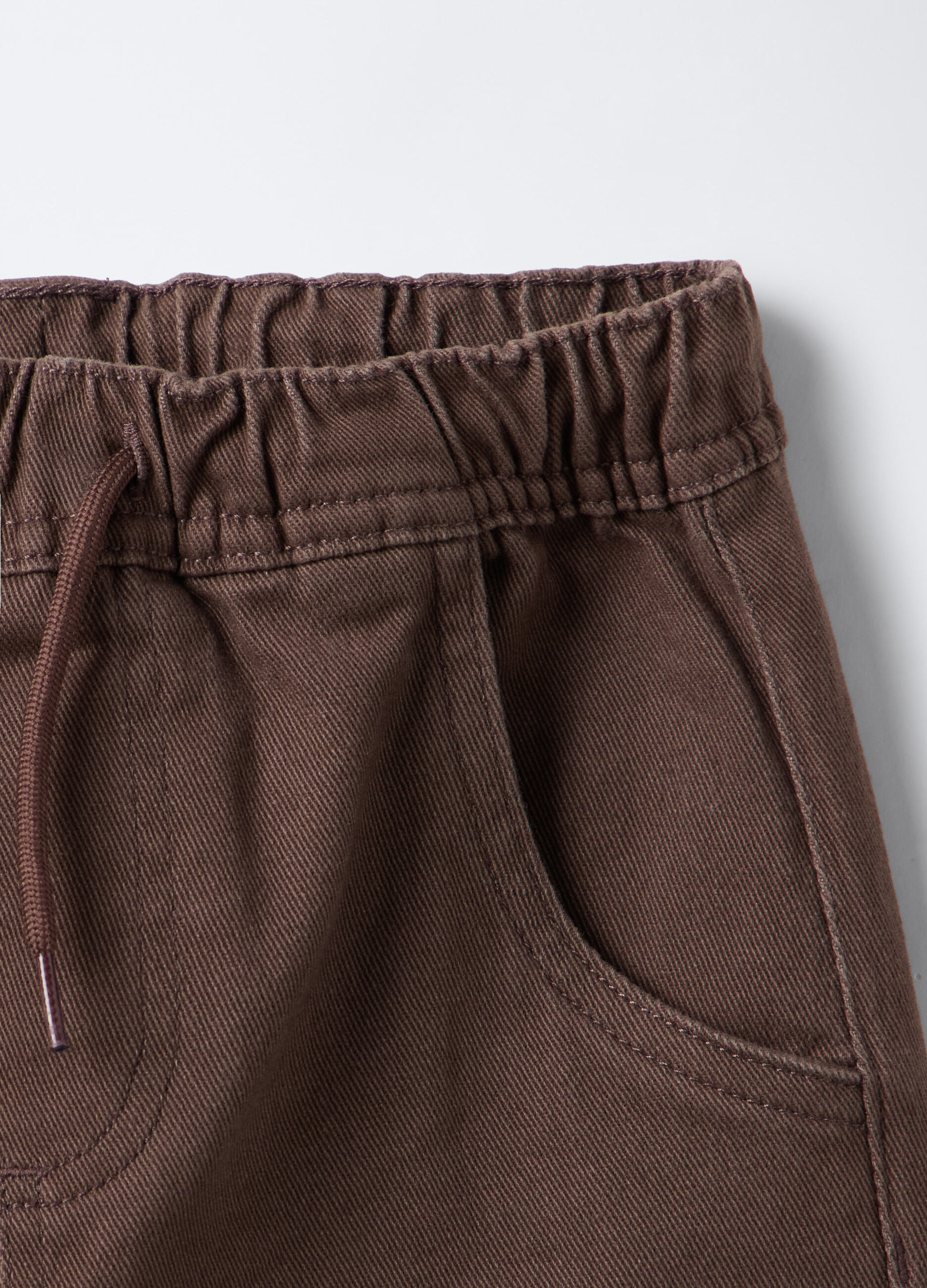Pantaloni Straight Fit in Twill di cotone stretch bambino_2