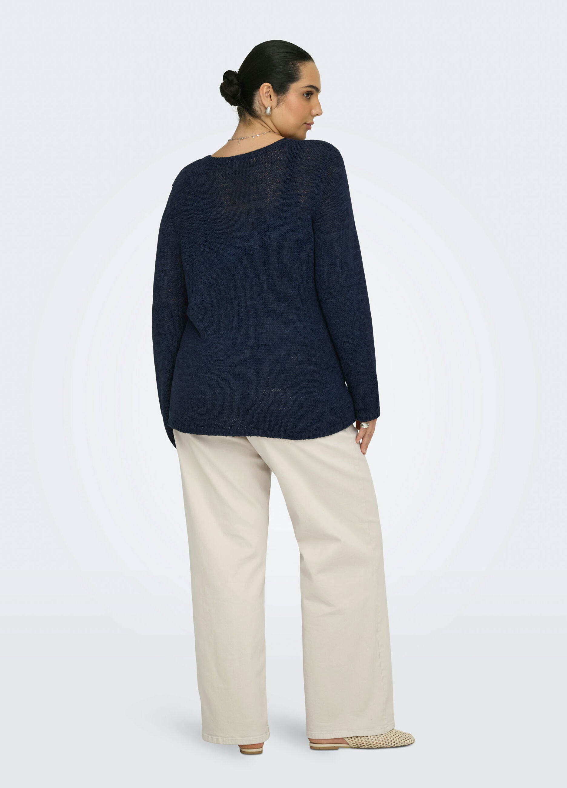 Pullover regular fit con scollo a V_1