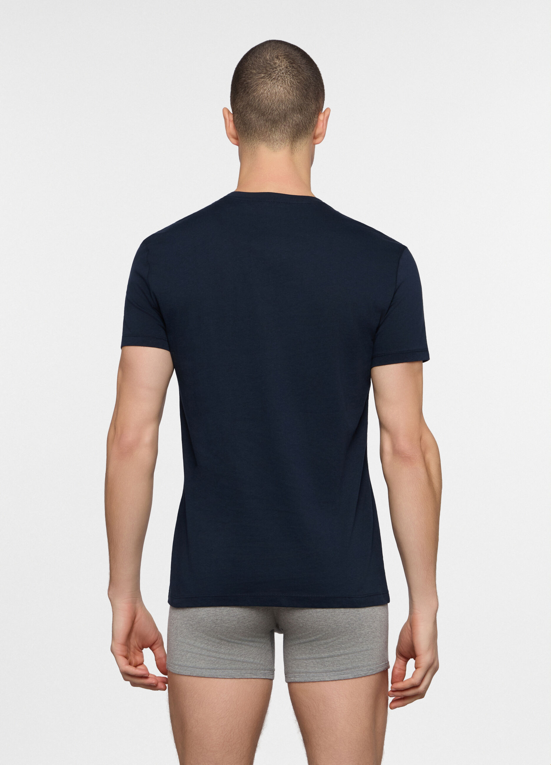 T-shirt scollo a V in jersey uomo_1
