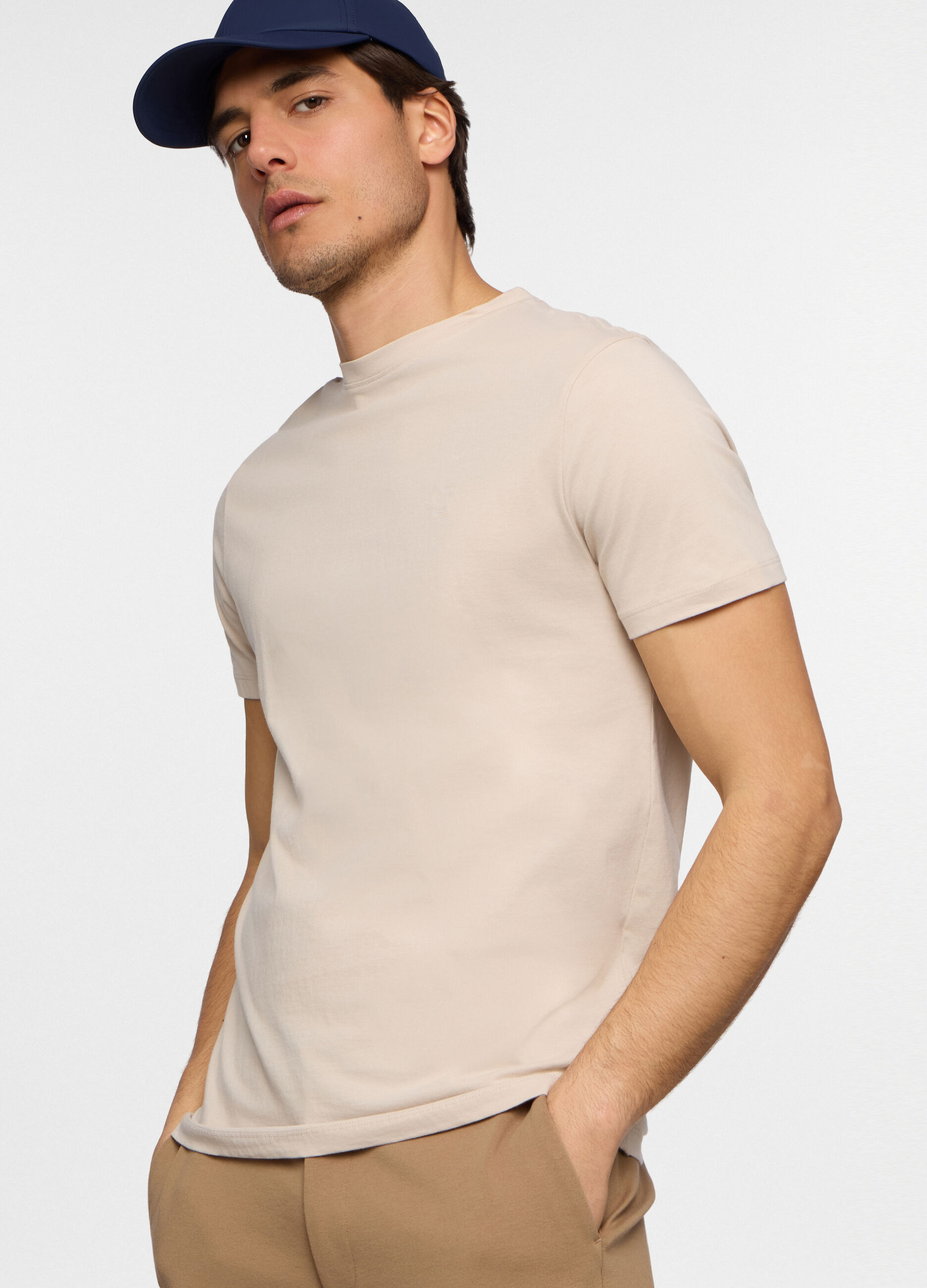 T-shirt girocollo slim fit in cotone uomo_0