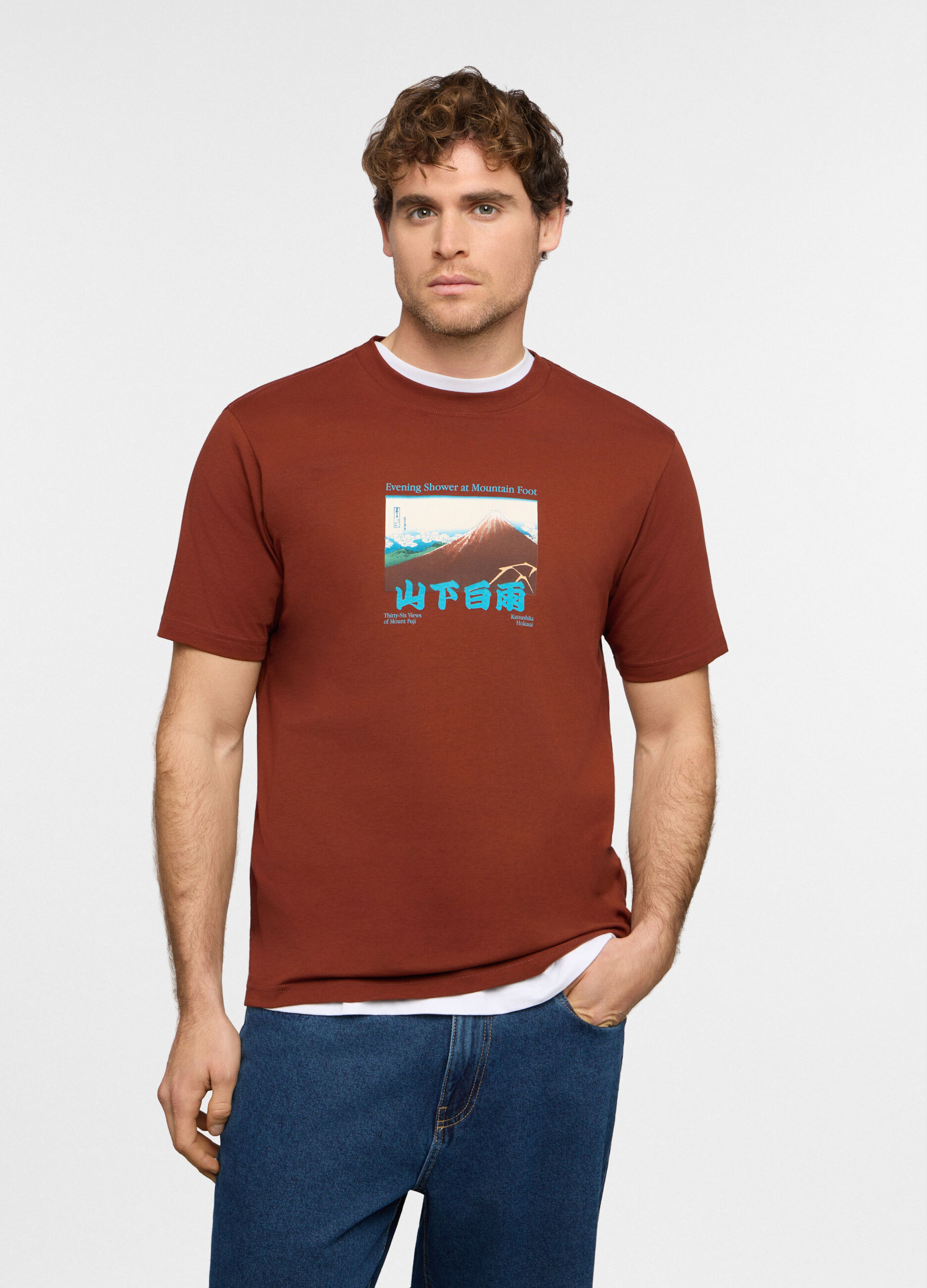 T-shirt girocollo con stampa Monte Fuji_0