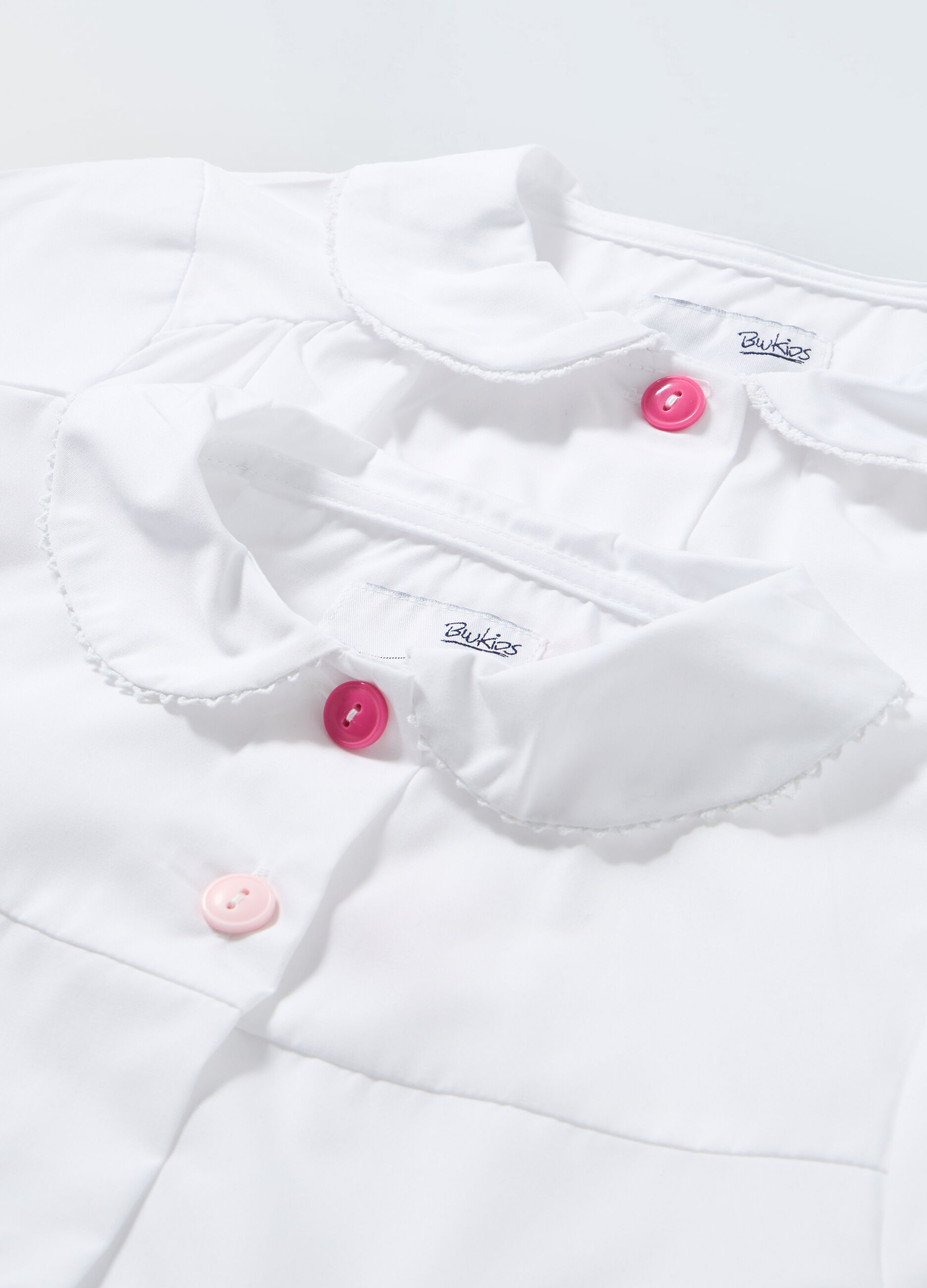 Grembiule con colletto lavorato bambina_1