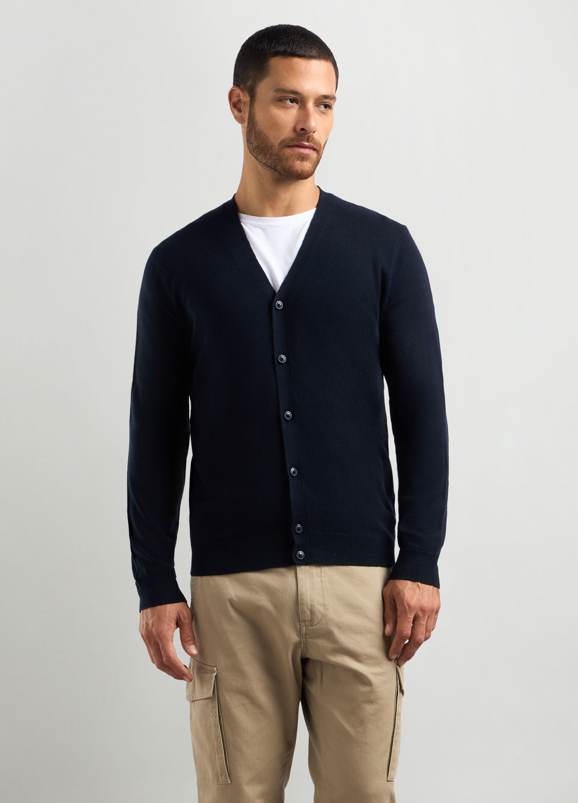 Cardigan collo a V maglia rasata uomo_0