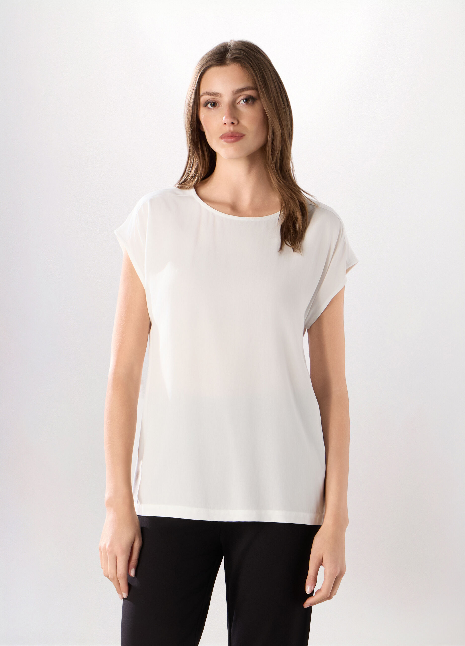 Blusa a maniche corte donna_0