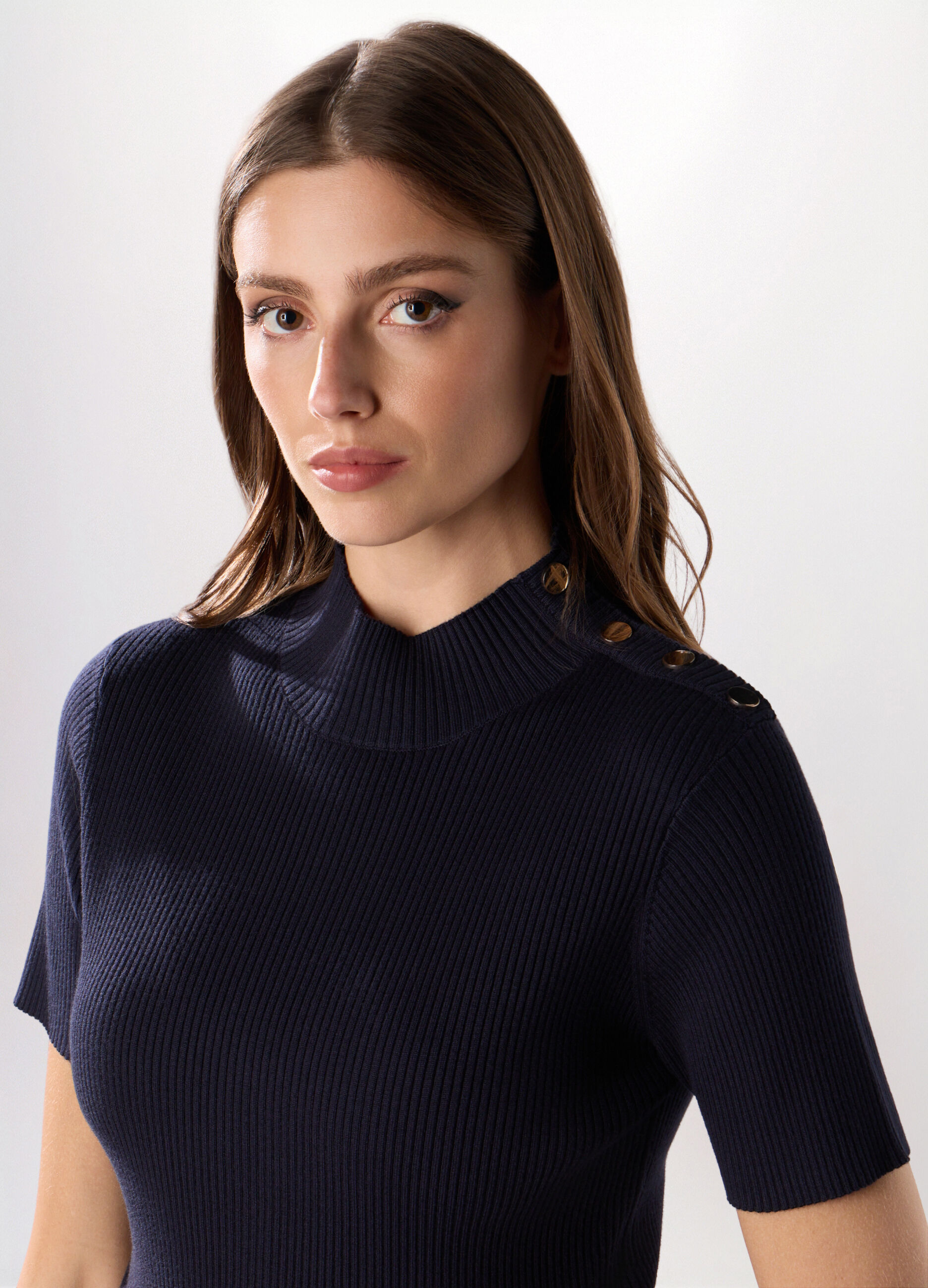 Tricot a maniche corte in costina misto viscosa donna_2