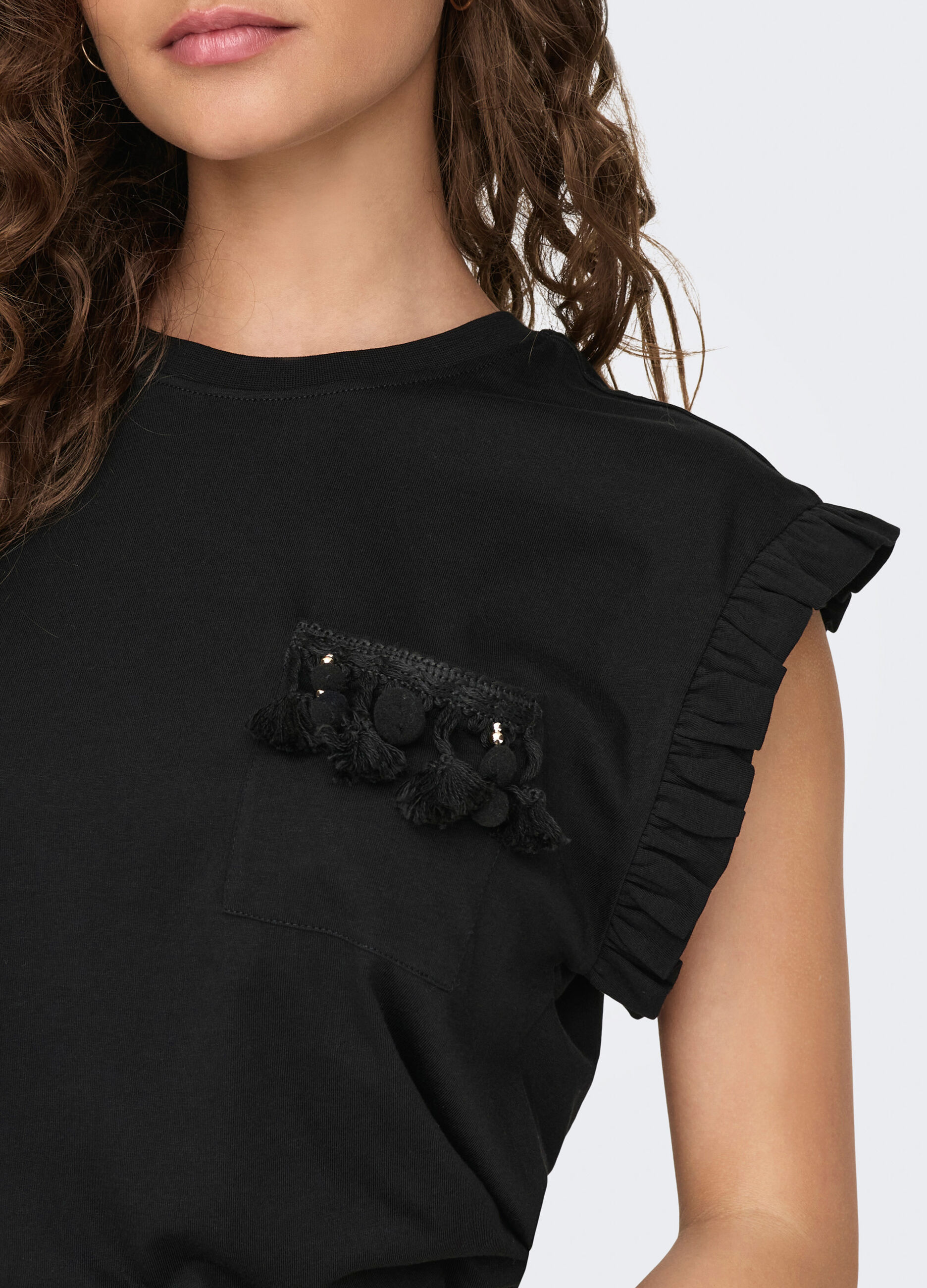 T-shirt con rouches donna_4