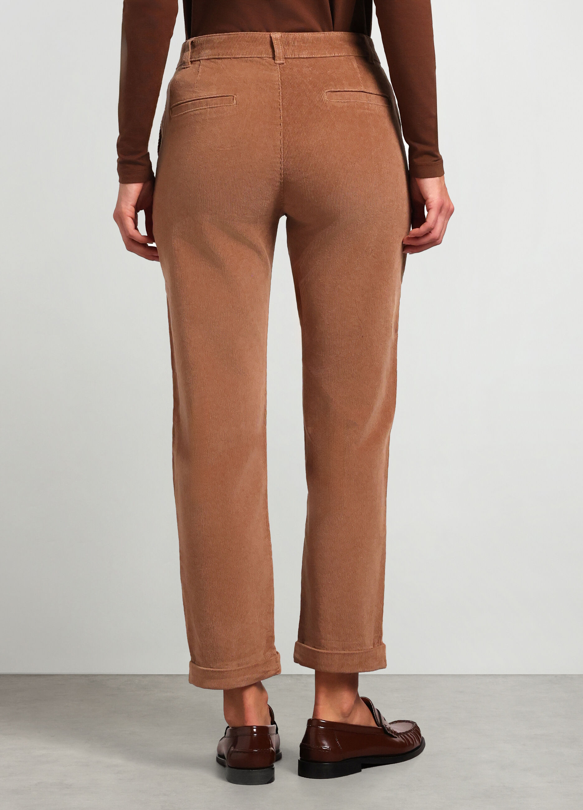 Pantaloni in costina di velluto donna_1