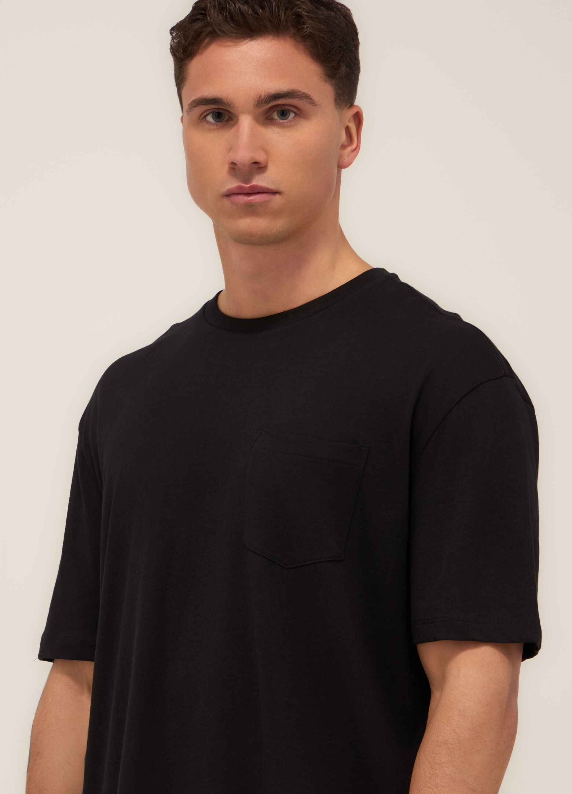 T-shirt in jersey di cotone con taschino uomo